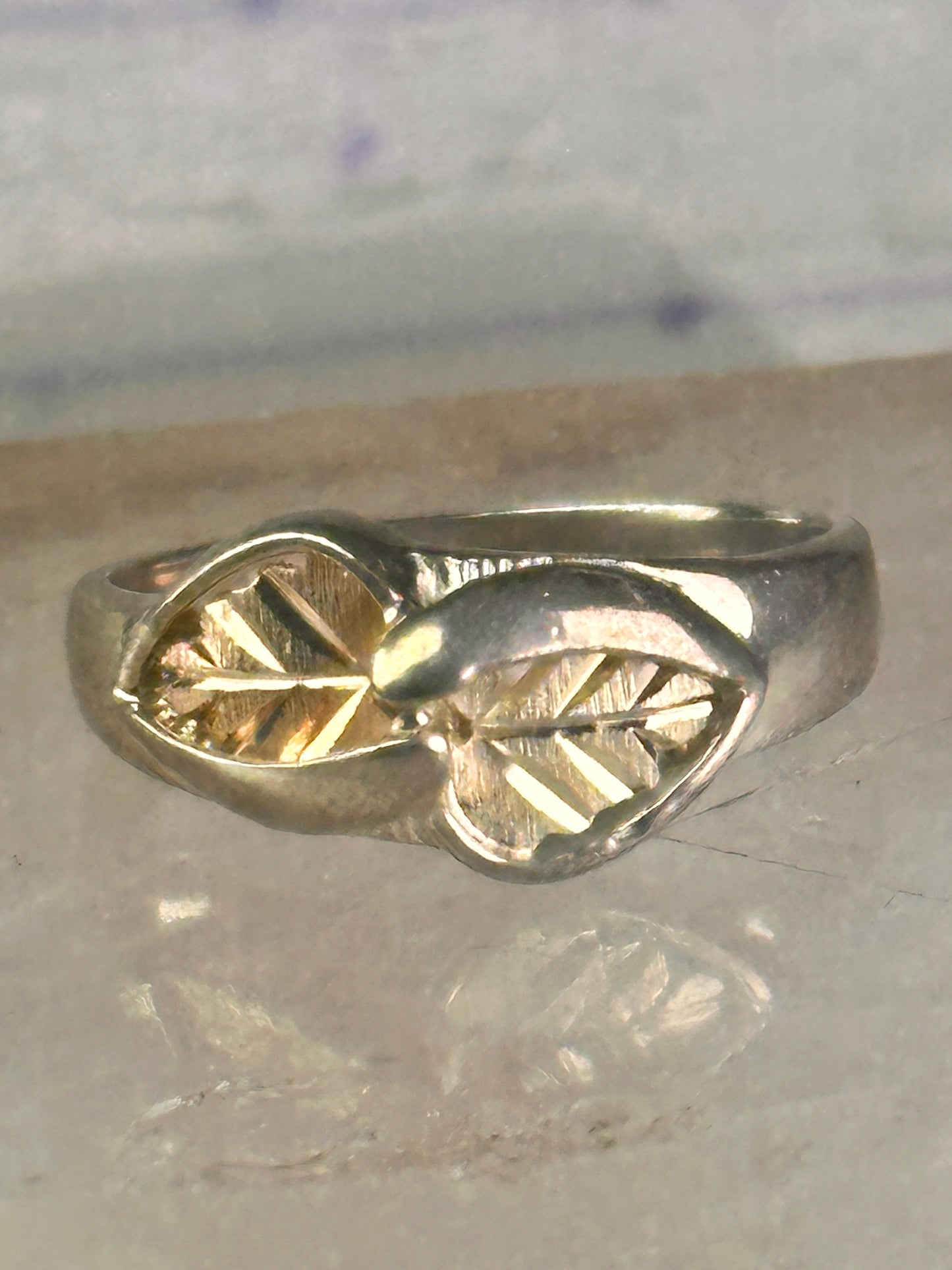 Black Hills Gold ring leaves band size 10 sterling silver women