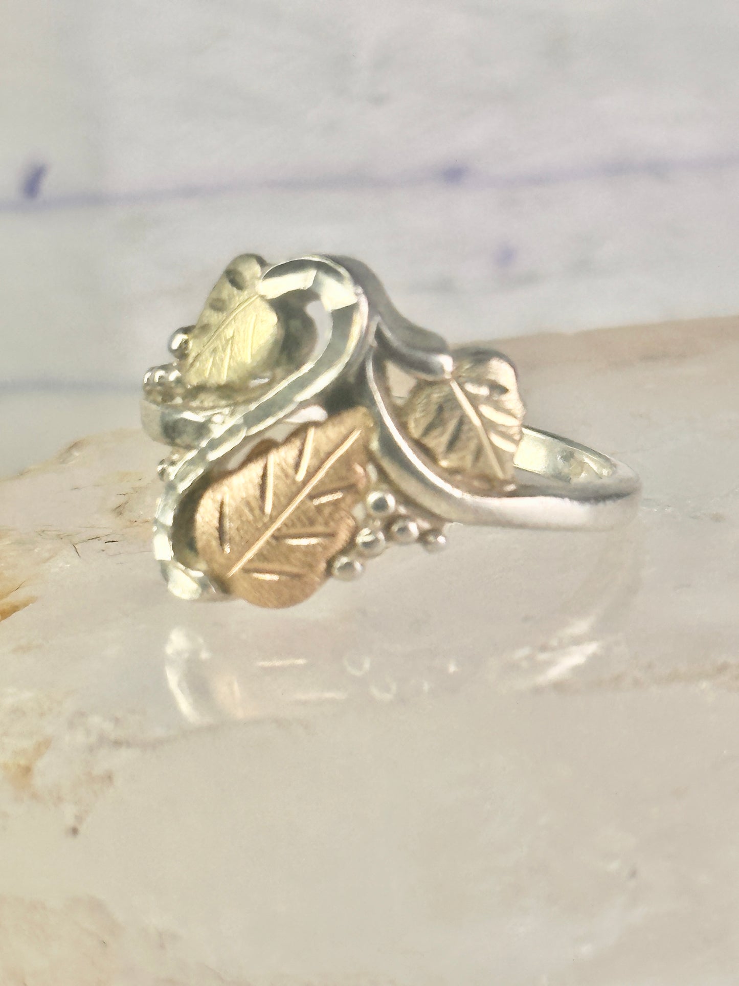 Black Hills Gold ring leaves band size 10 sterling silver women