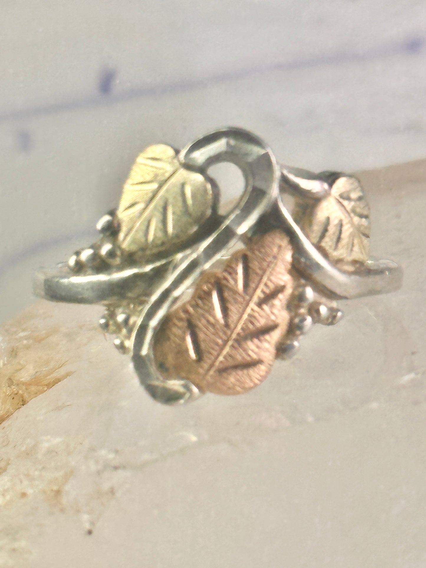 Black Hills Gold ring leaves band size 10 sterling silver women
