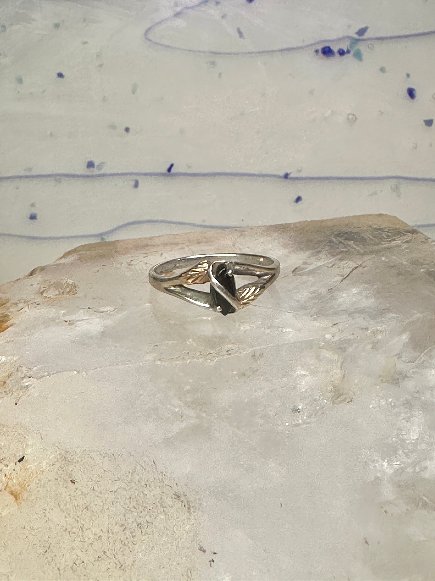 Black Hills Gold ring leaves onyx band size 10 sterling silver women girls