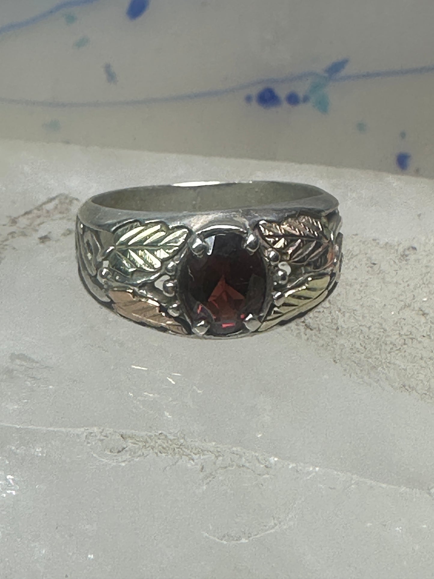 Black Hills ring garnet leaves wedding band size 7.7 sterling silver women men