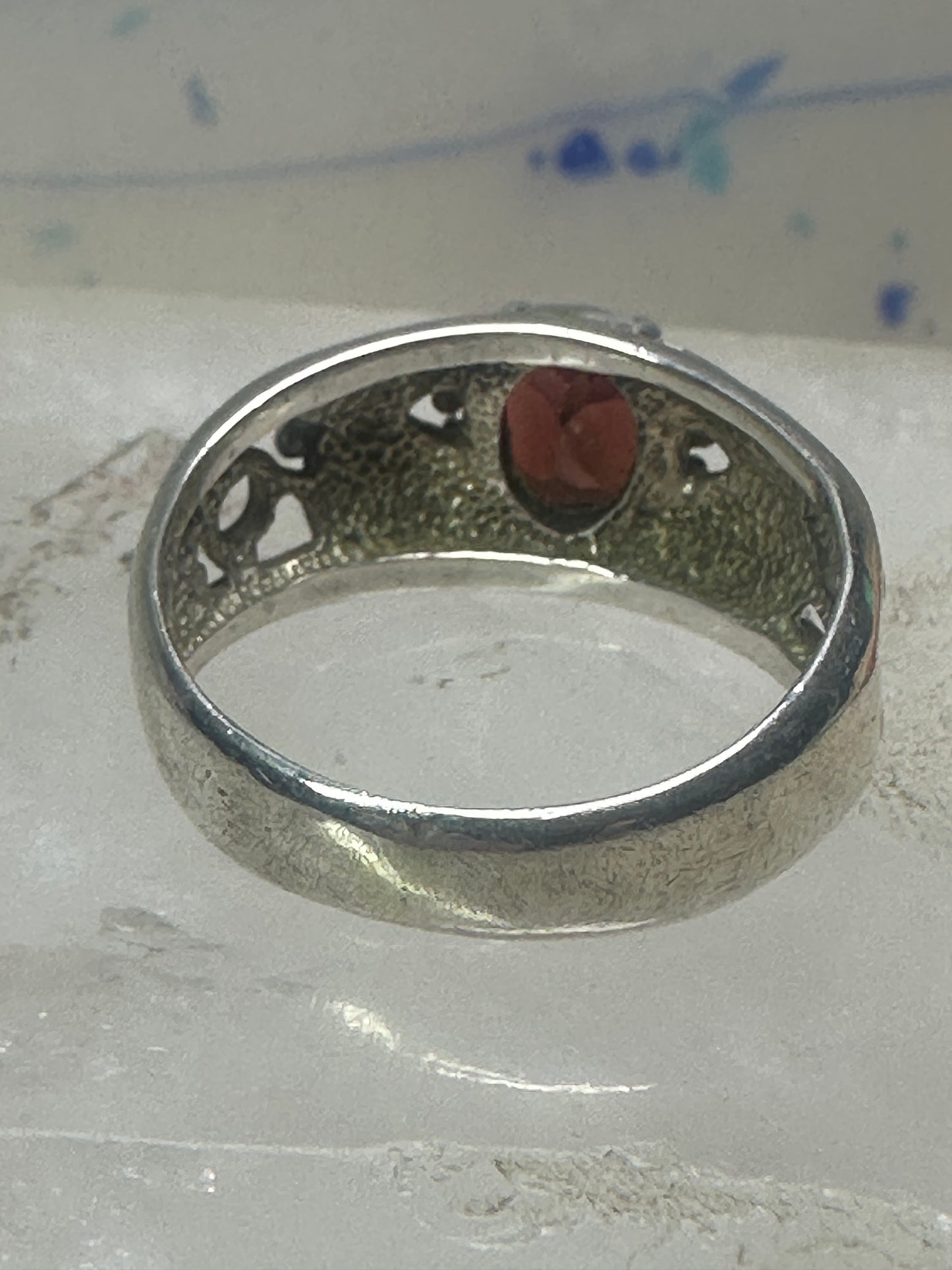 Black Hills ring garnet leaves wedding band size 7.7 sterling silver women men