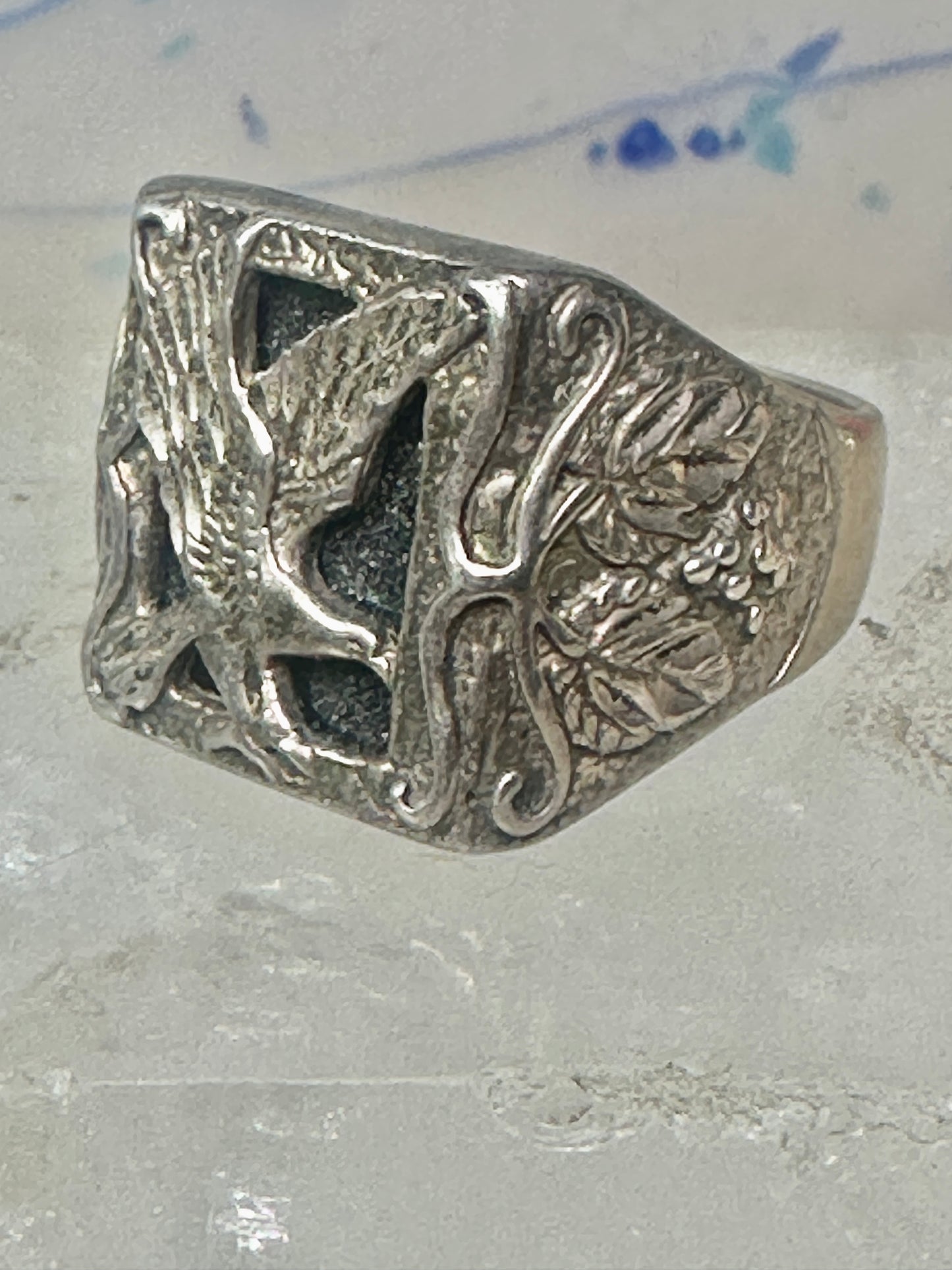 Black Hills ring Eagle onyx leaves band size 10.50 sterling silver women men