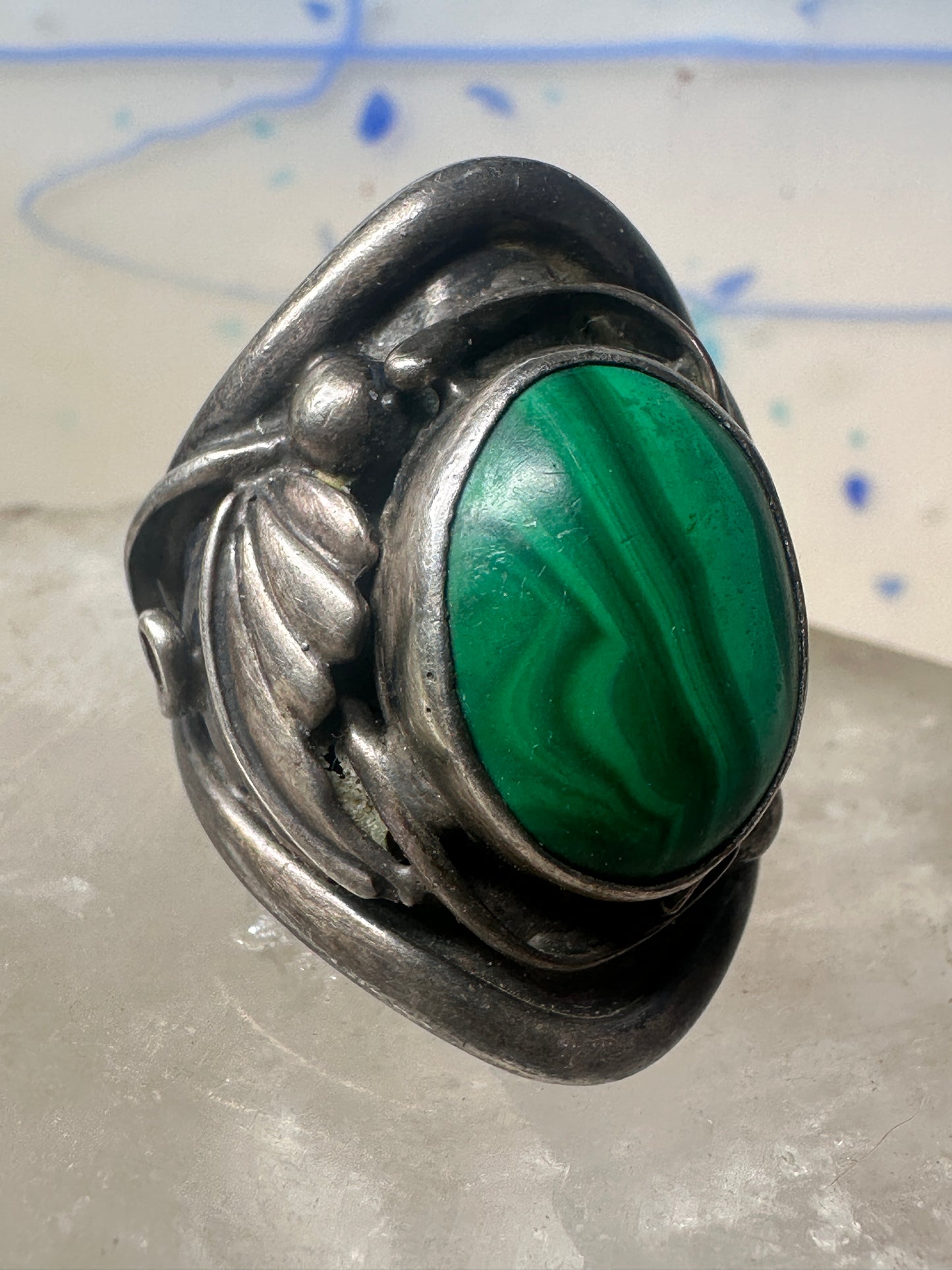 Malachite ring leaves feathers Navajo size 8 sterling silver women men