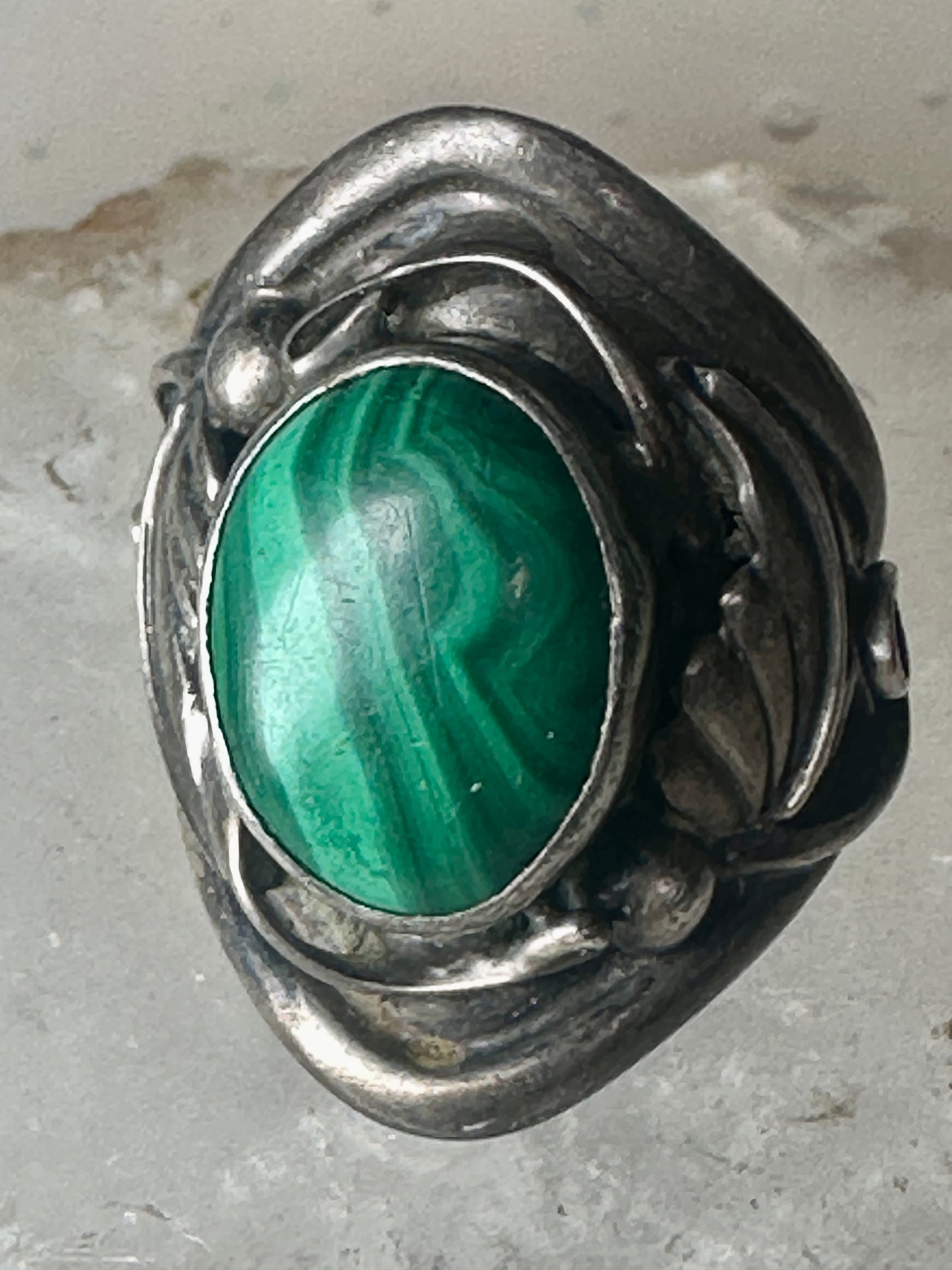 Malachite ring leaves feathers Navajo size 8 sterling silver women men