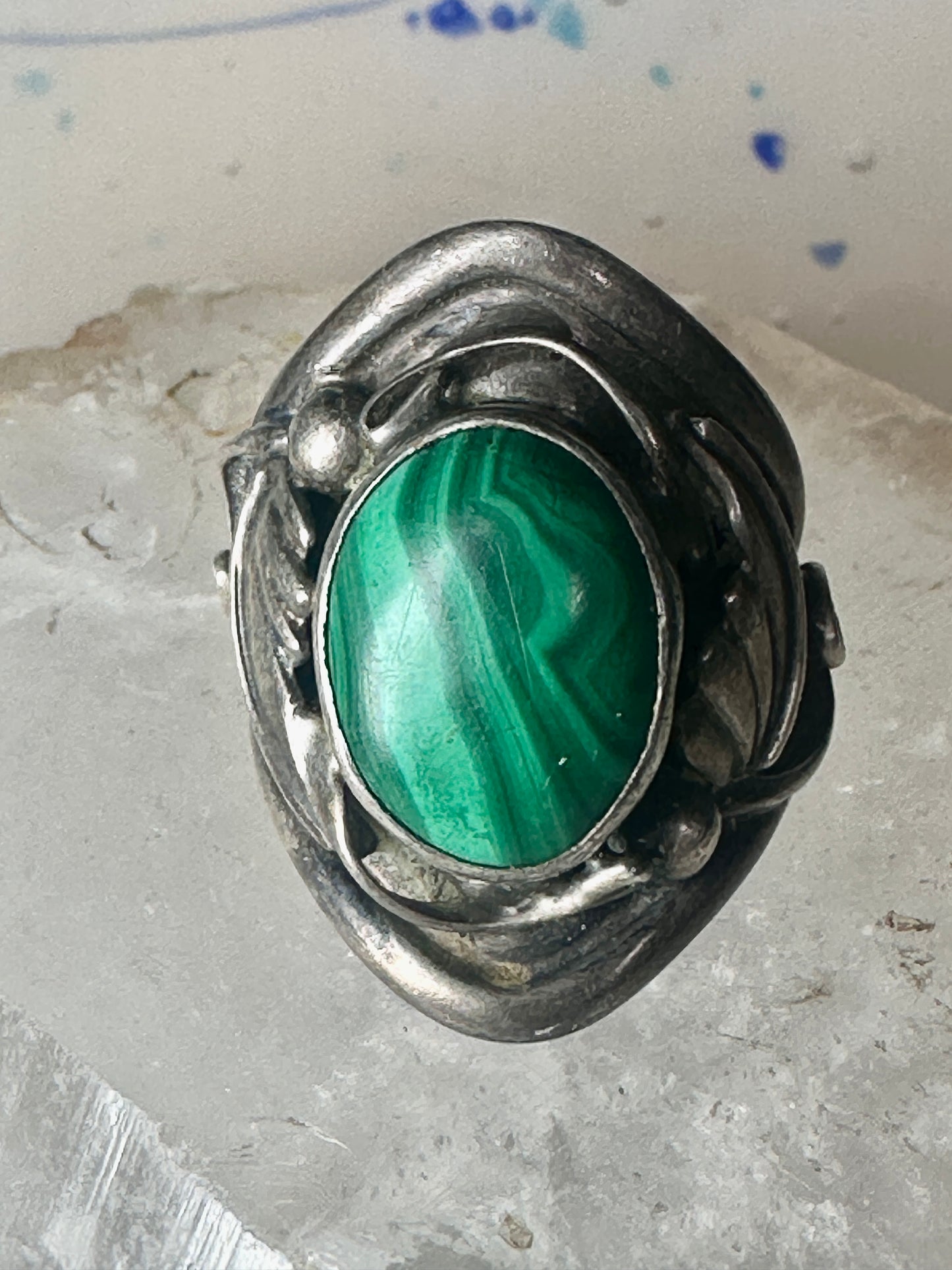 Malachite ring leaves feathers Navajo size 8 sterling silver women men