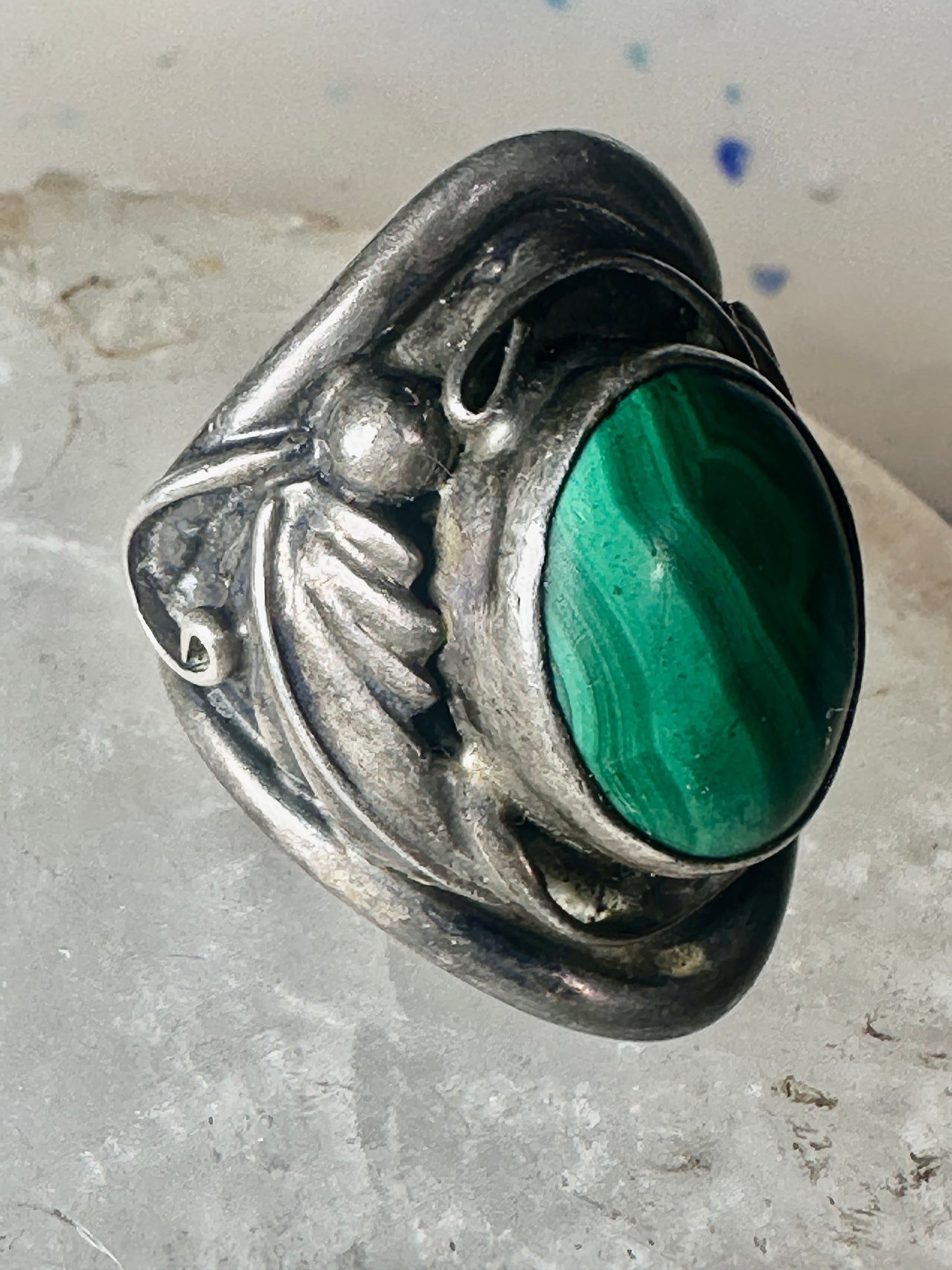 Malachite ring leaves feathers Navajo size 8 sterling silver women men