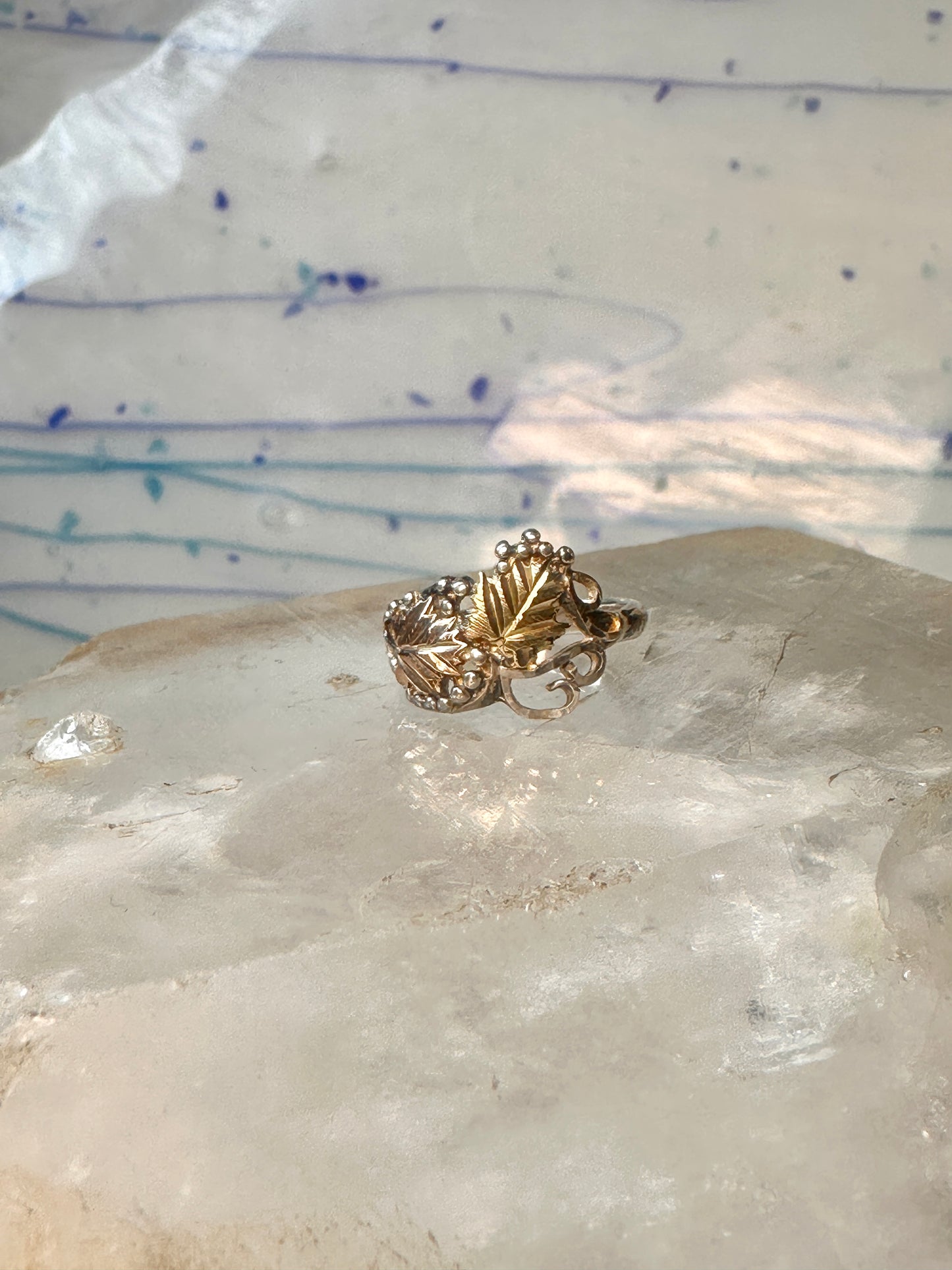 Black Hills Gold ring size 5 leaves band sterling silver women