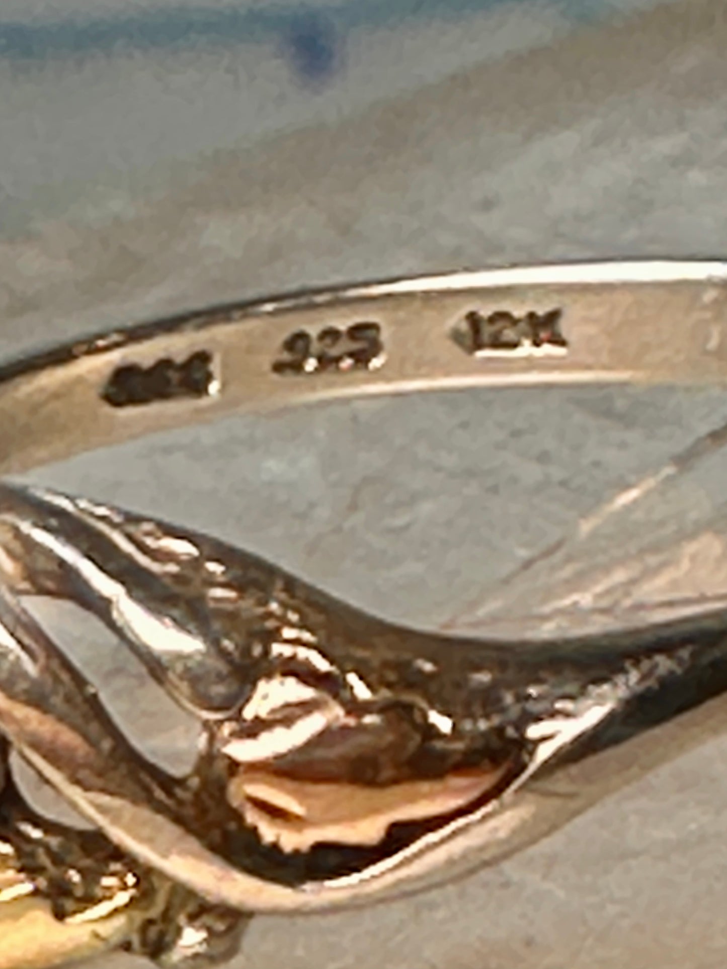 Black Hills Gold ring size 8 Pearl leaves band sterling silver women