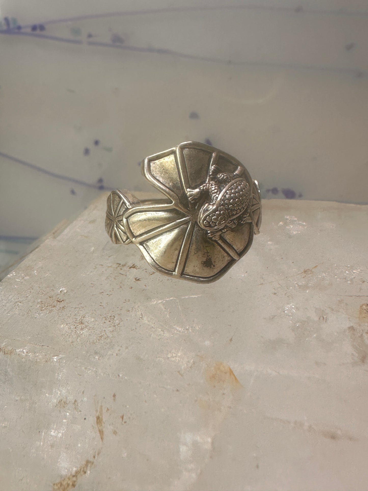 Frog Ring on Lily Pad by KC Studio size 9 turquoise sterling silver women