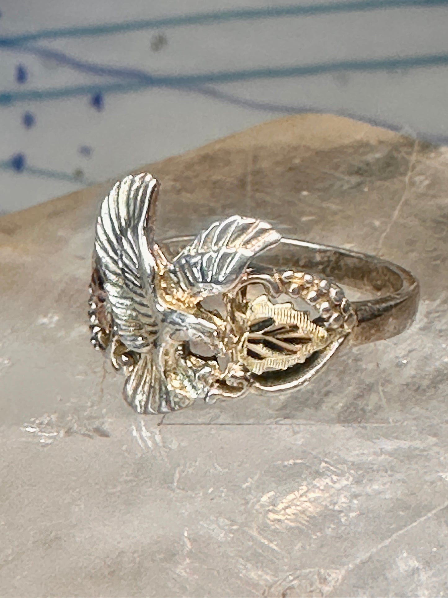 Black Hills Gold ring size 7.5 Eagle leaves band sterling silver women