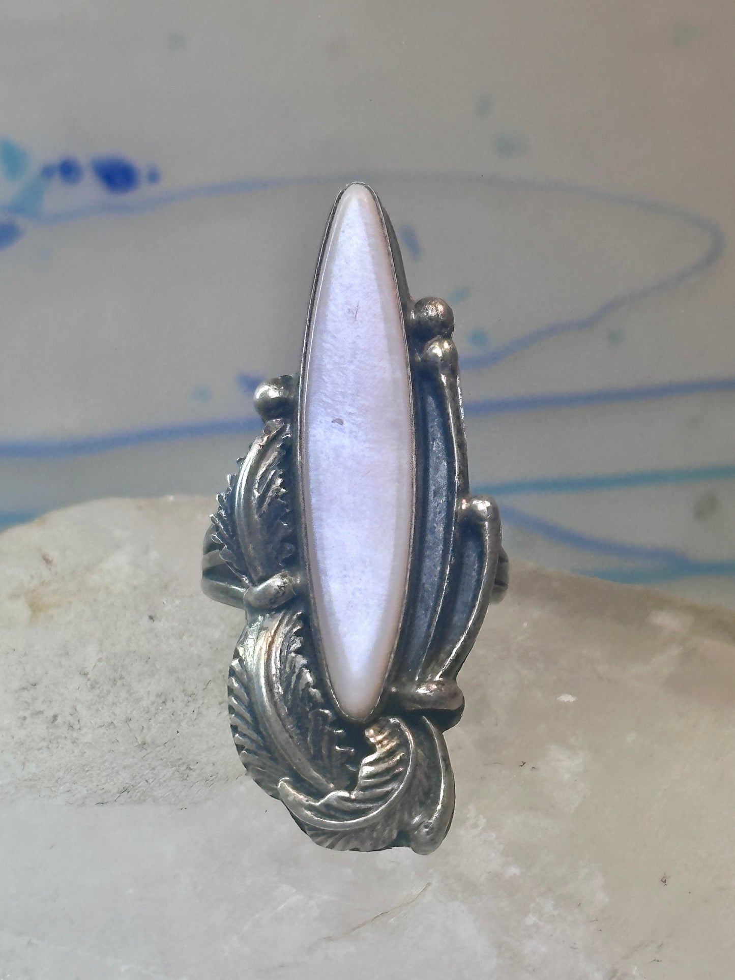 Navajo ring long mother of pearl feathers leaves size 6 sterling silver women