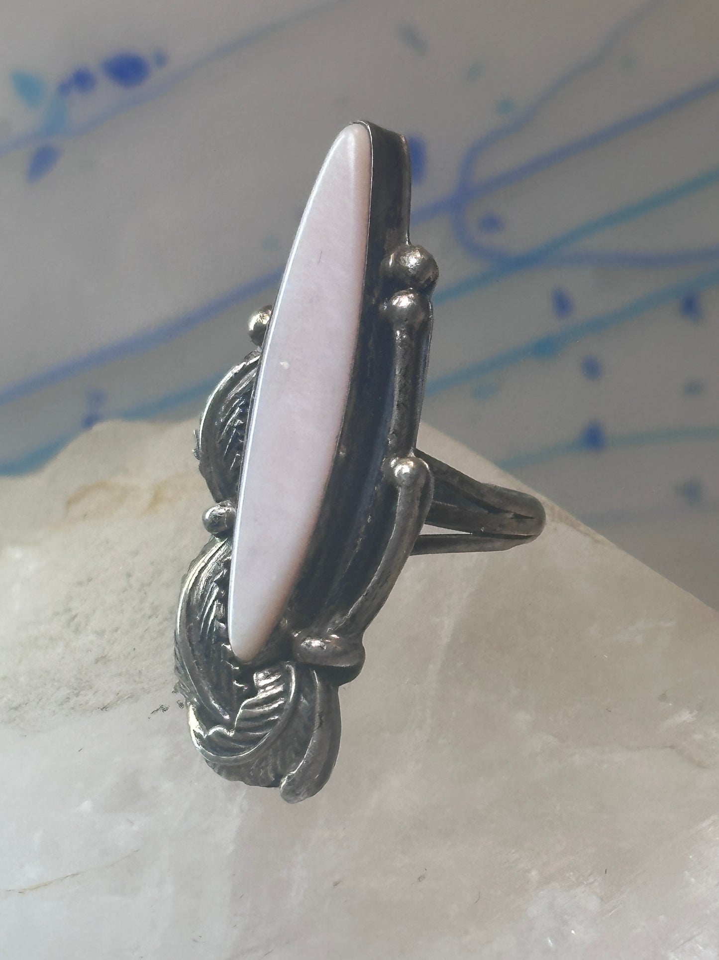 Navajo ring long mother of pearl feathers leaves size 6 sterling silver women