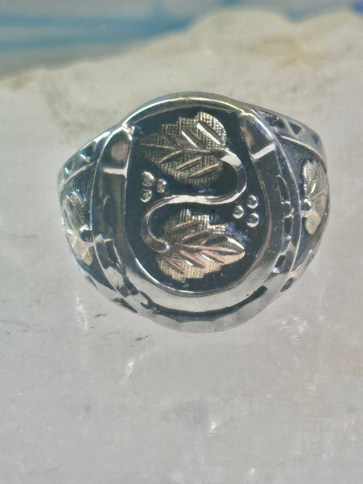 Black Hills Gold ring Horseshoe Good Luck size 10 sterling silver women men