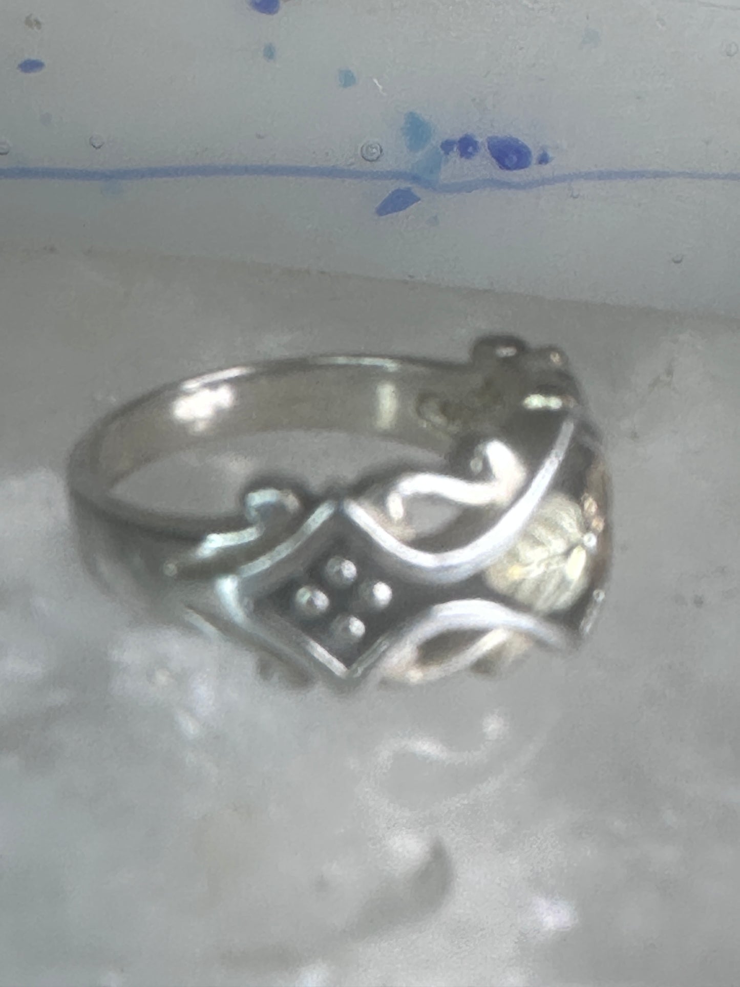 Black Hills Gold ring band leaves size 6.75 sterling silver women&nbsp;