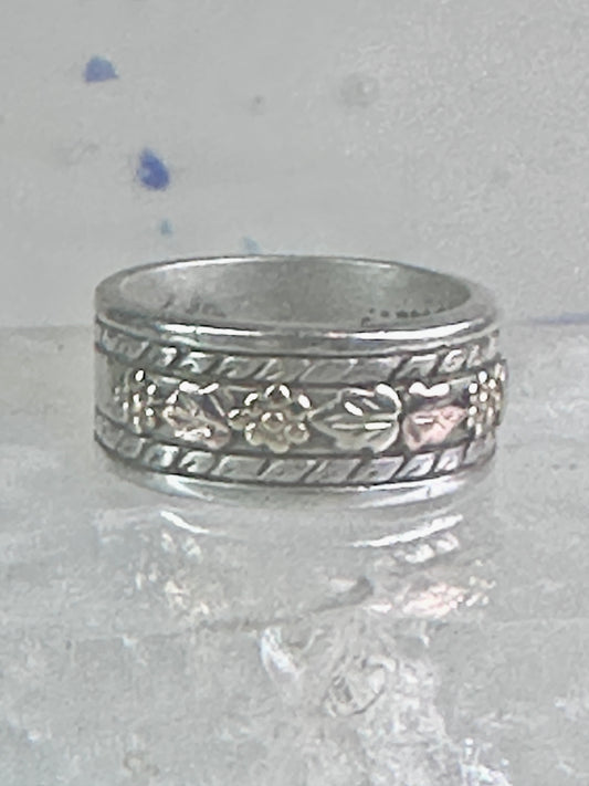 Black Hills Gold ring wedding band leaves size 5.5 sterling silver women