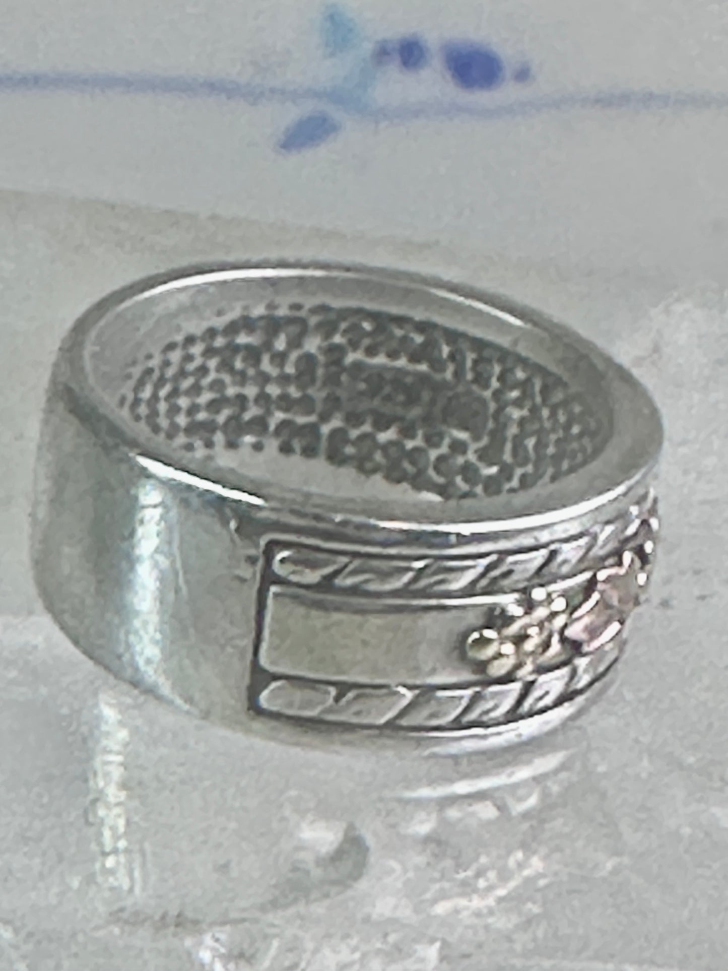 Black Hills Gold ring wedding band leaves size 5.5 sterling silver women
