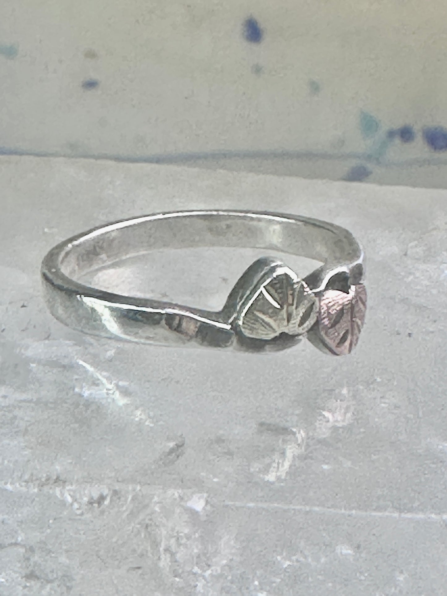Black Hills Gold ring heart stacker band leaves size 6.75 sterling silver women
