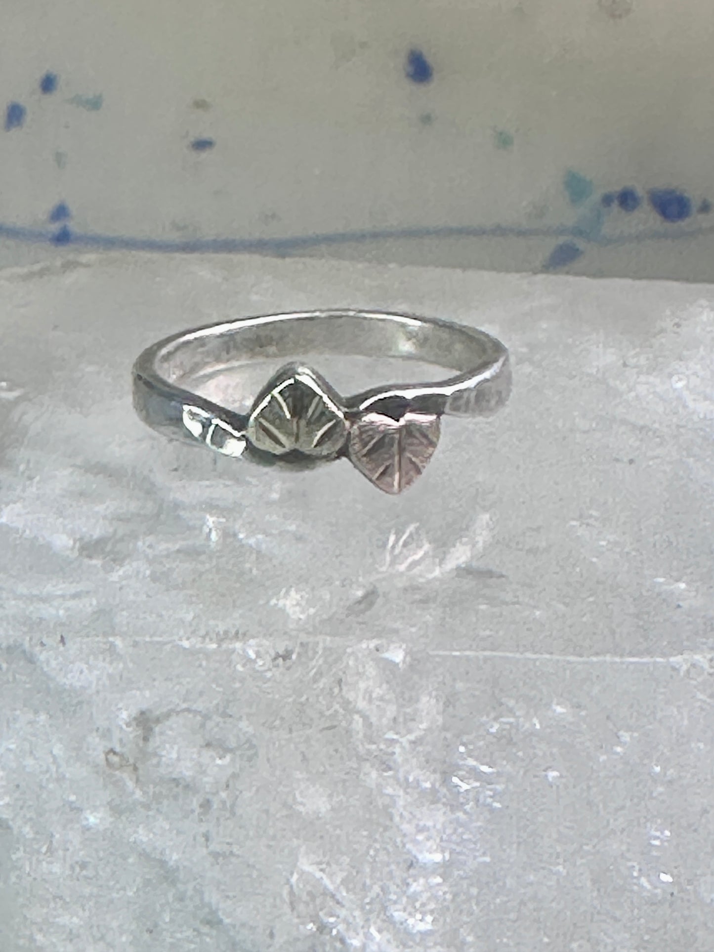 Black Hills Gold ring heart stacker band leaves size 6.75 sterling silver women