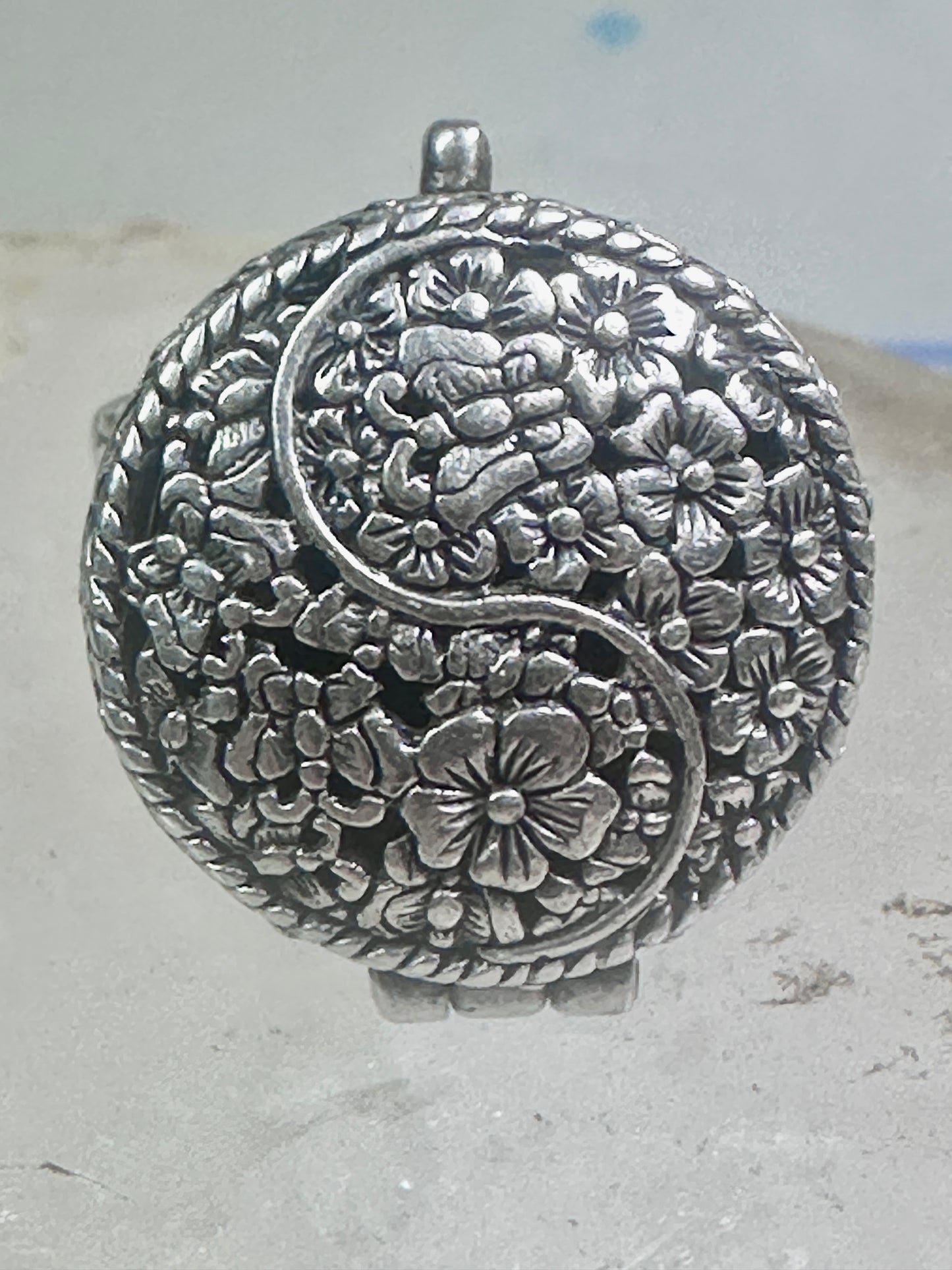 Poison ring Yin Yang Flowers floral size 7 adj sterling silver women