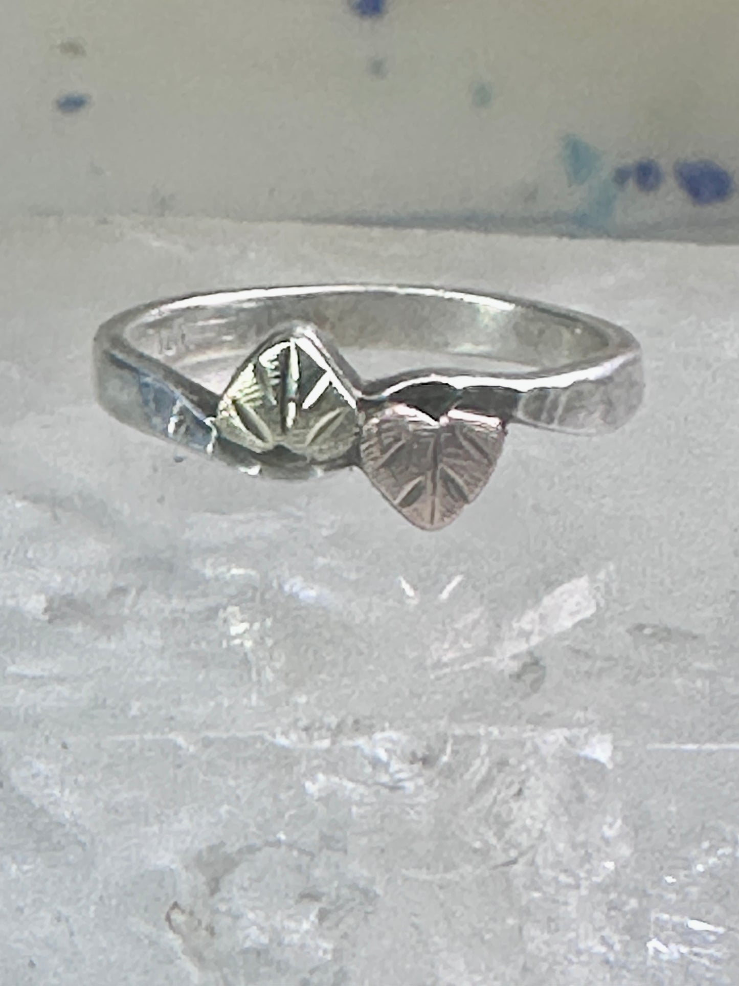 Black Hills Gold ring heart stacker band leaves size 6.75 sterling silver women