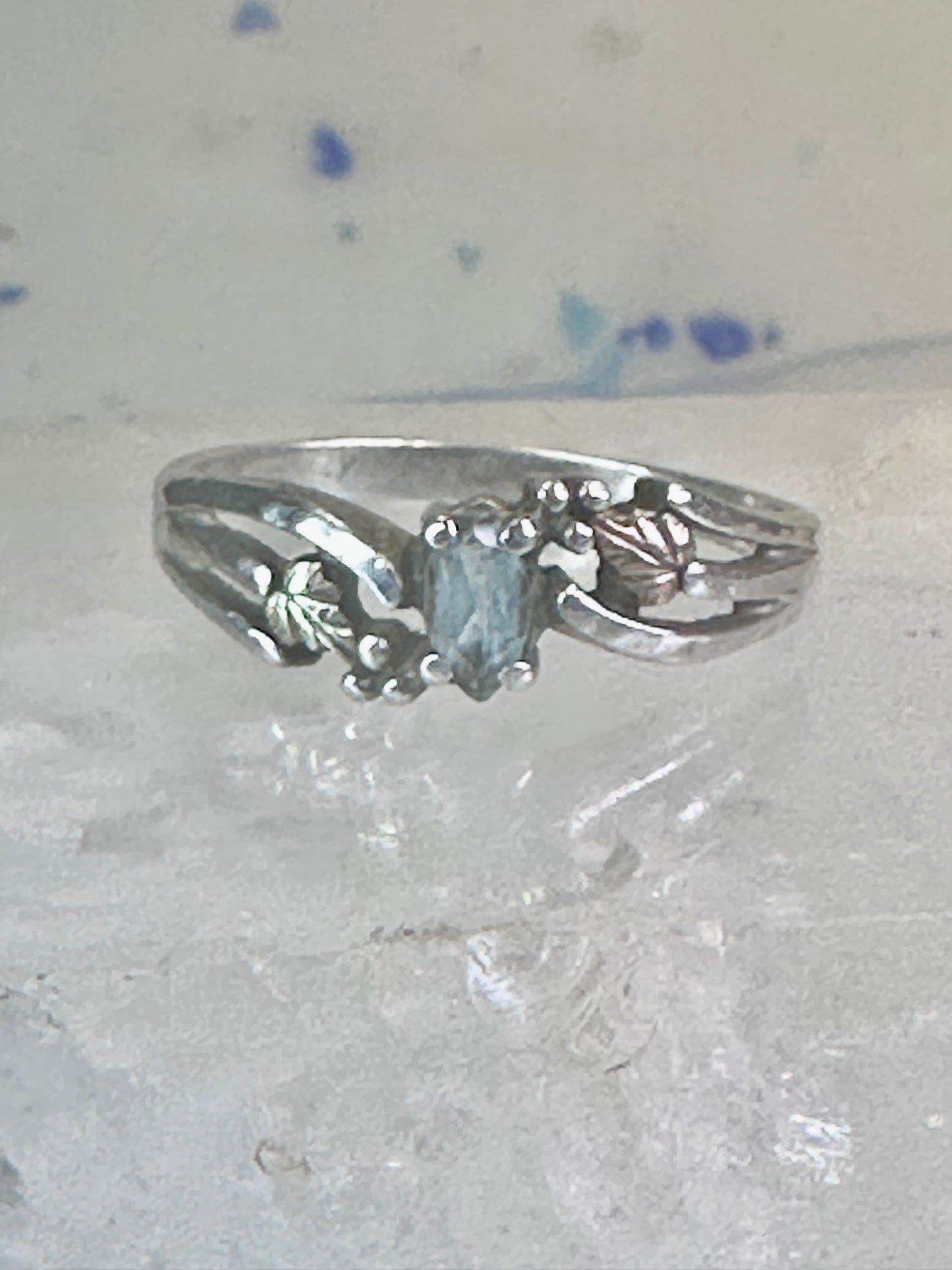 Black Hills Gold ring floral band leaves size 9 sterling silver women