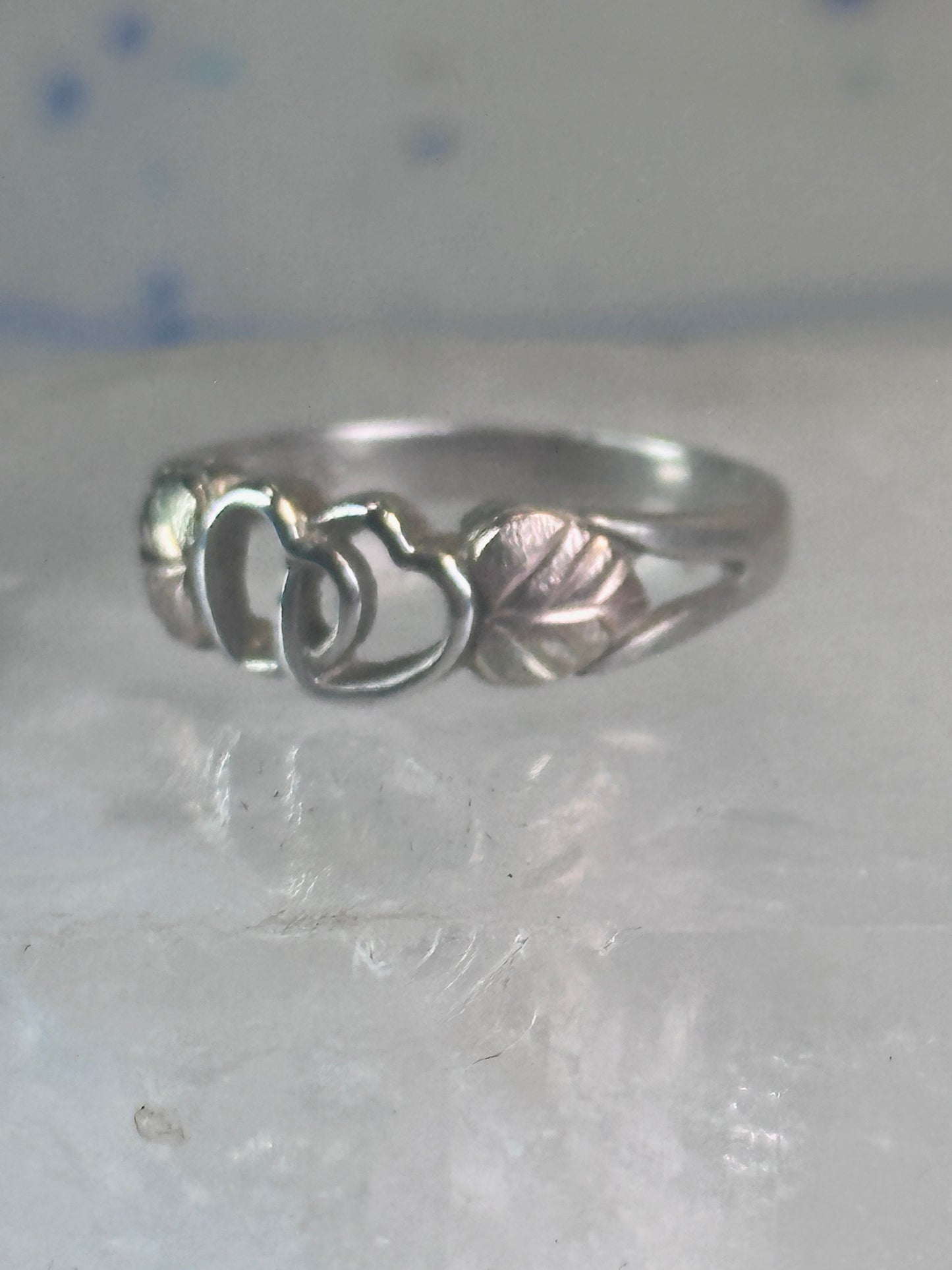 Black Hills Gold ring heart love band Valentine leaves size 6.50 sterling silver women