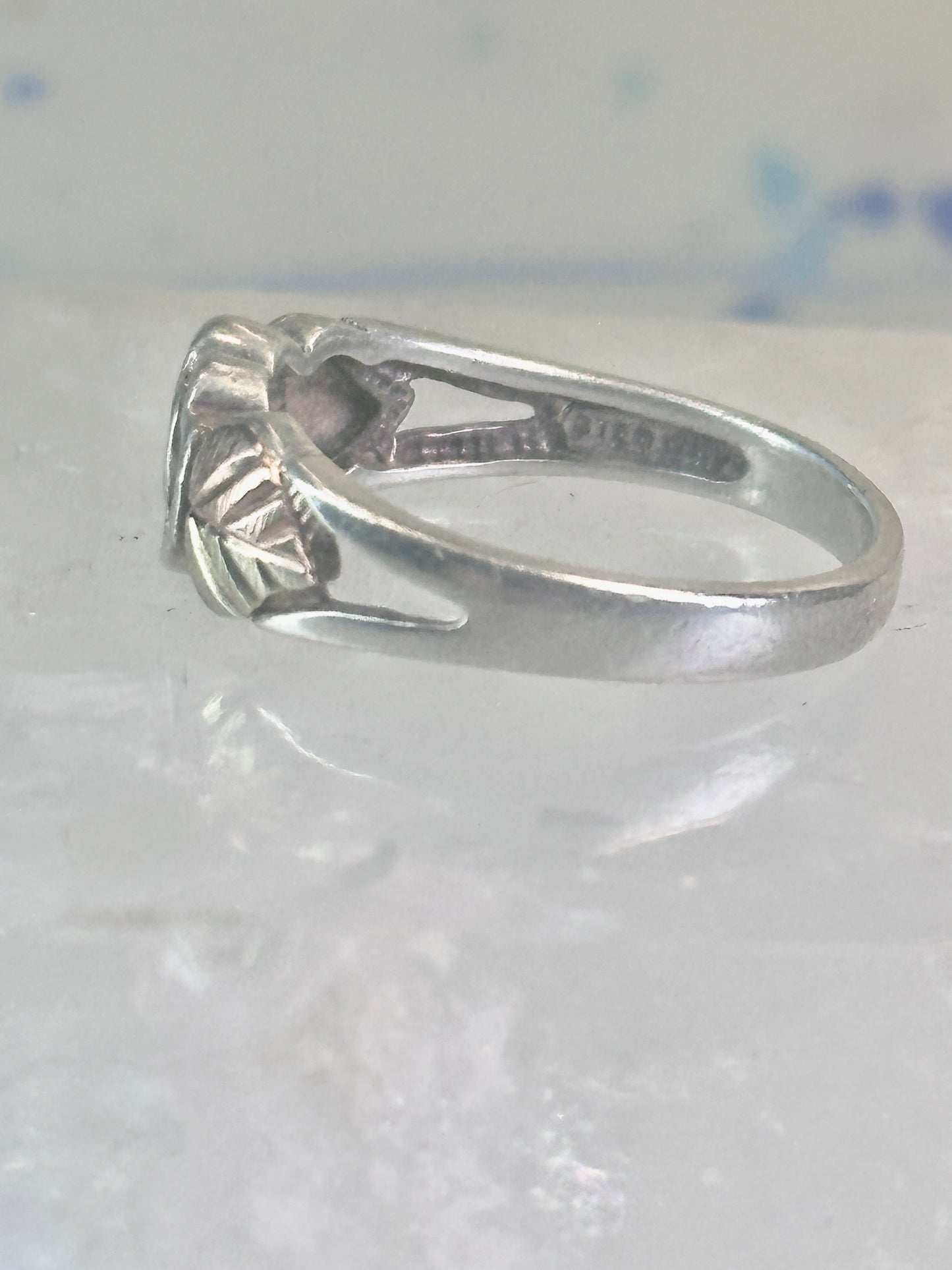 Black Hills Gold ring heart love band Valentine leaves size 6.75 sterling silver women