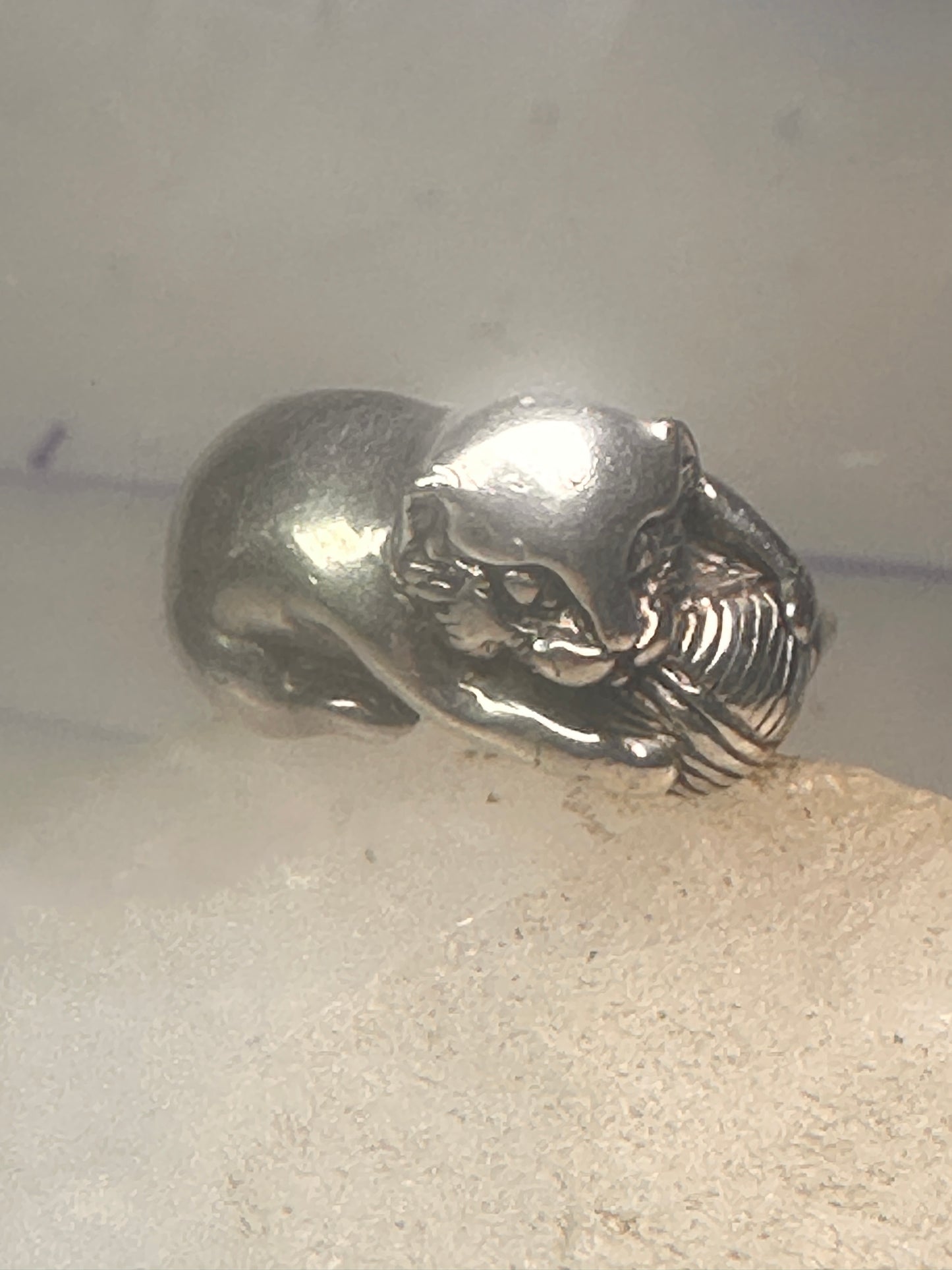 Cat ring playing with yarn ball Kabana size 5 sterling silver girls women pinky