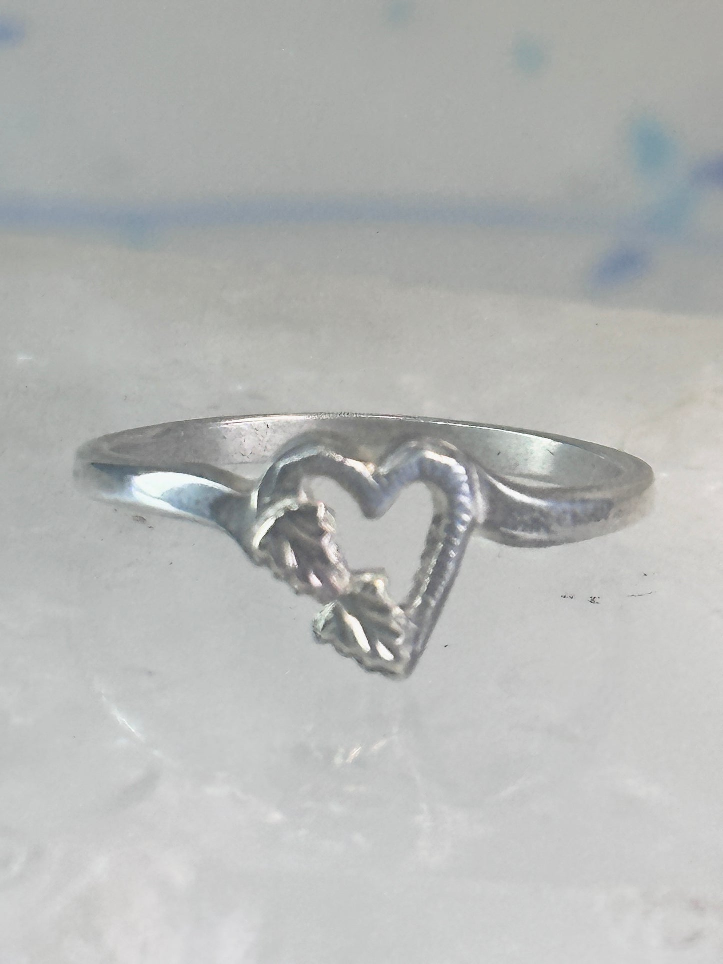 Black Hills Gold ring heart love band Valentine leaves size 5.75 sterling silver women