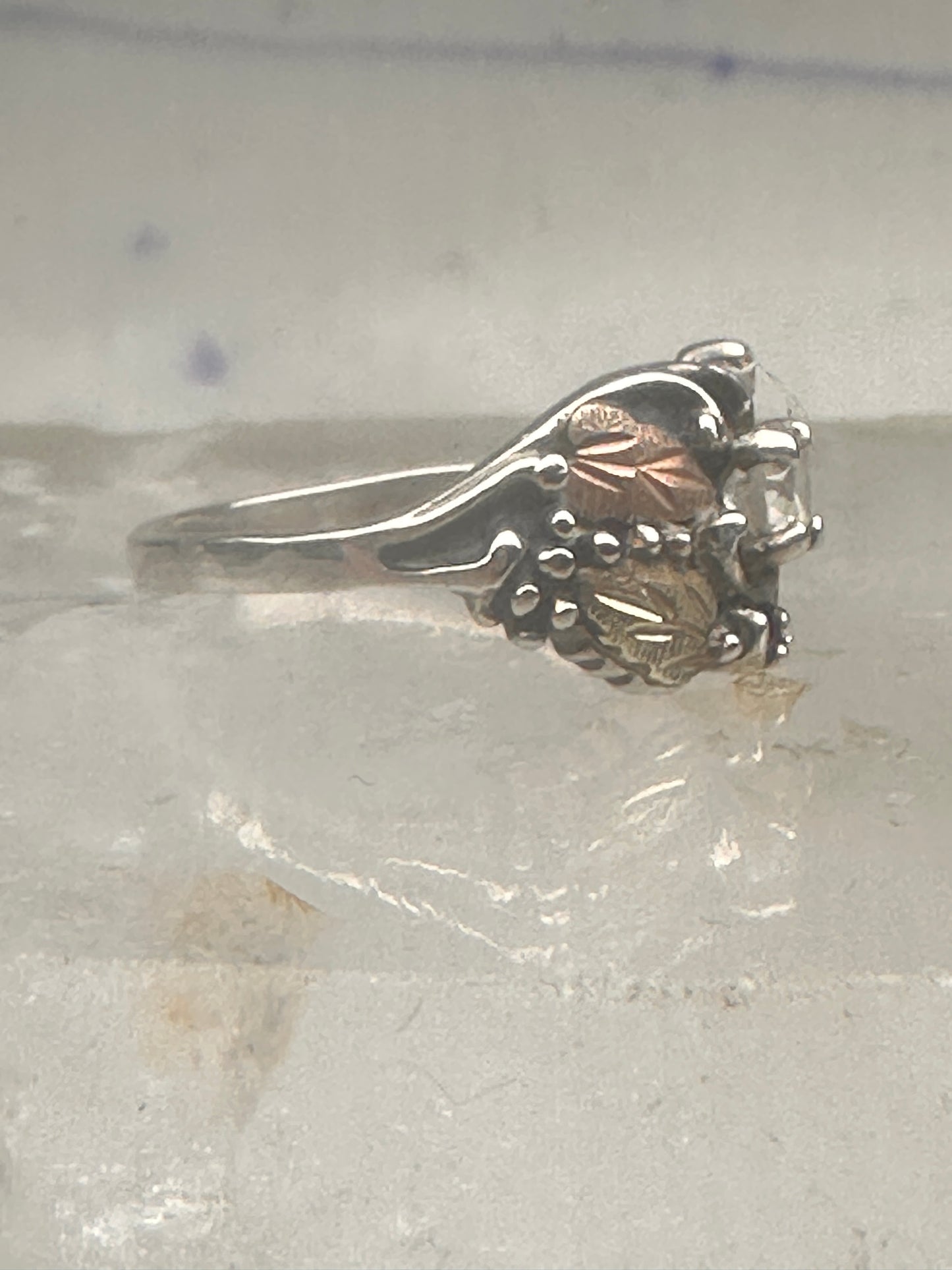 Black Hills Gold ring leaves CZ band size 5.75 sterling silver women girls