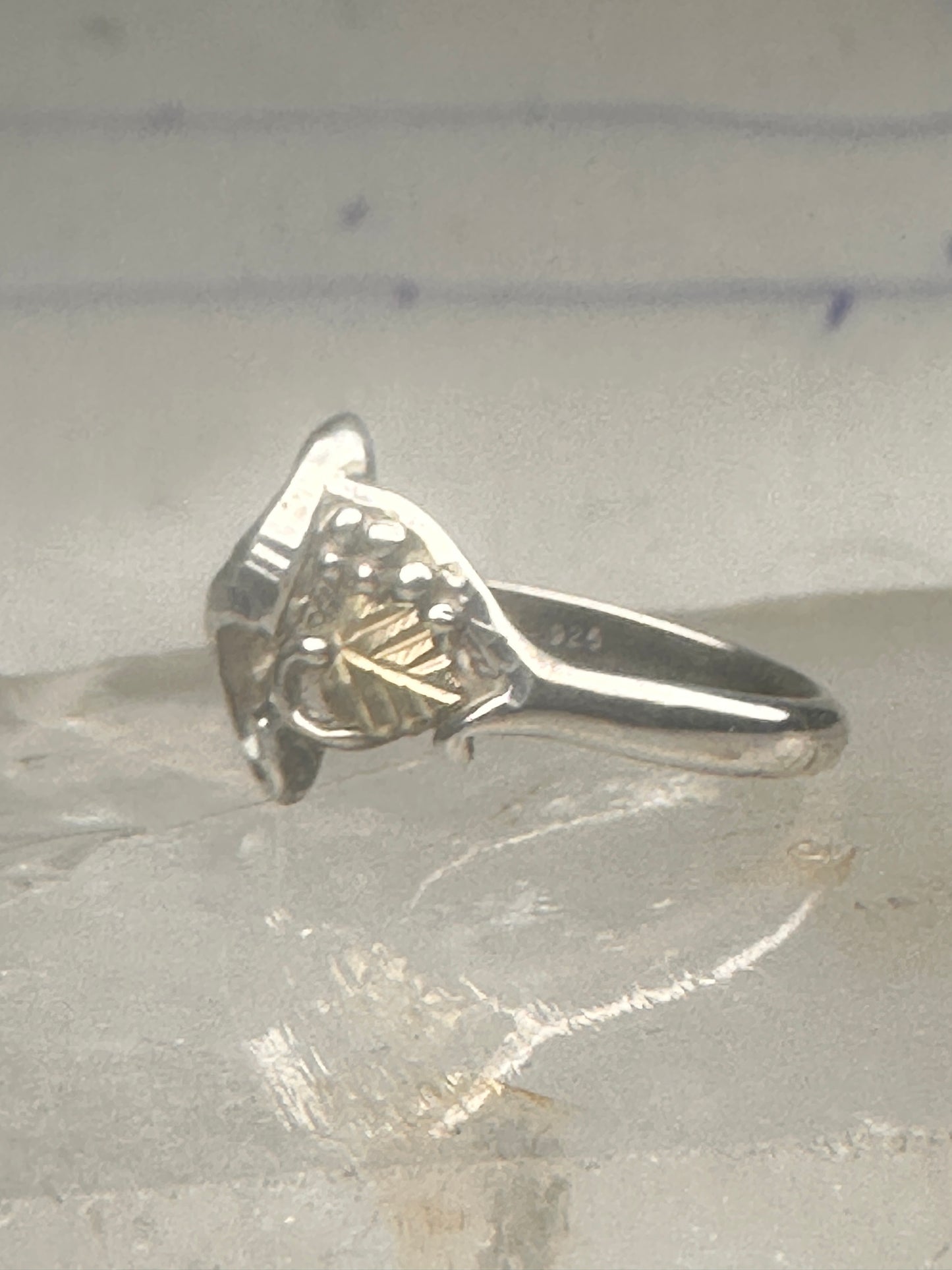 Black Hills Gold ring leaves band size 5.75 sterling silver women girls
