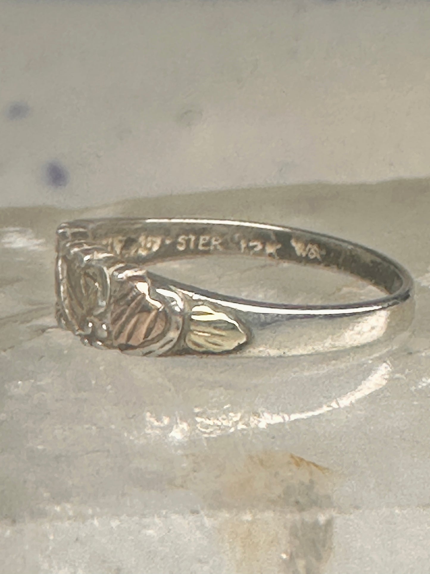 Black Hills Gold ring slender leaves wedding band size 5 sterling silver women girls