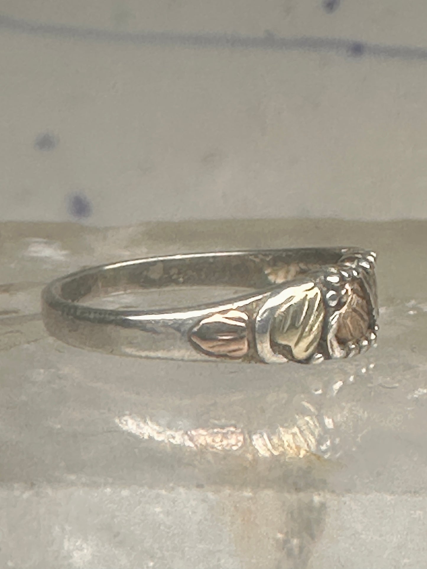Black Hills Gold ring slender leaves wedding band size 5 sterling silver women girls
