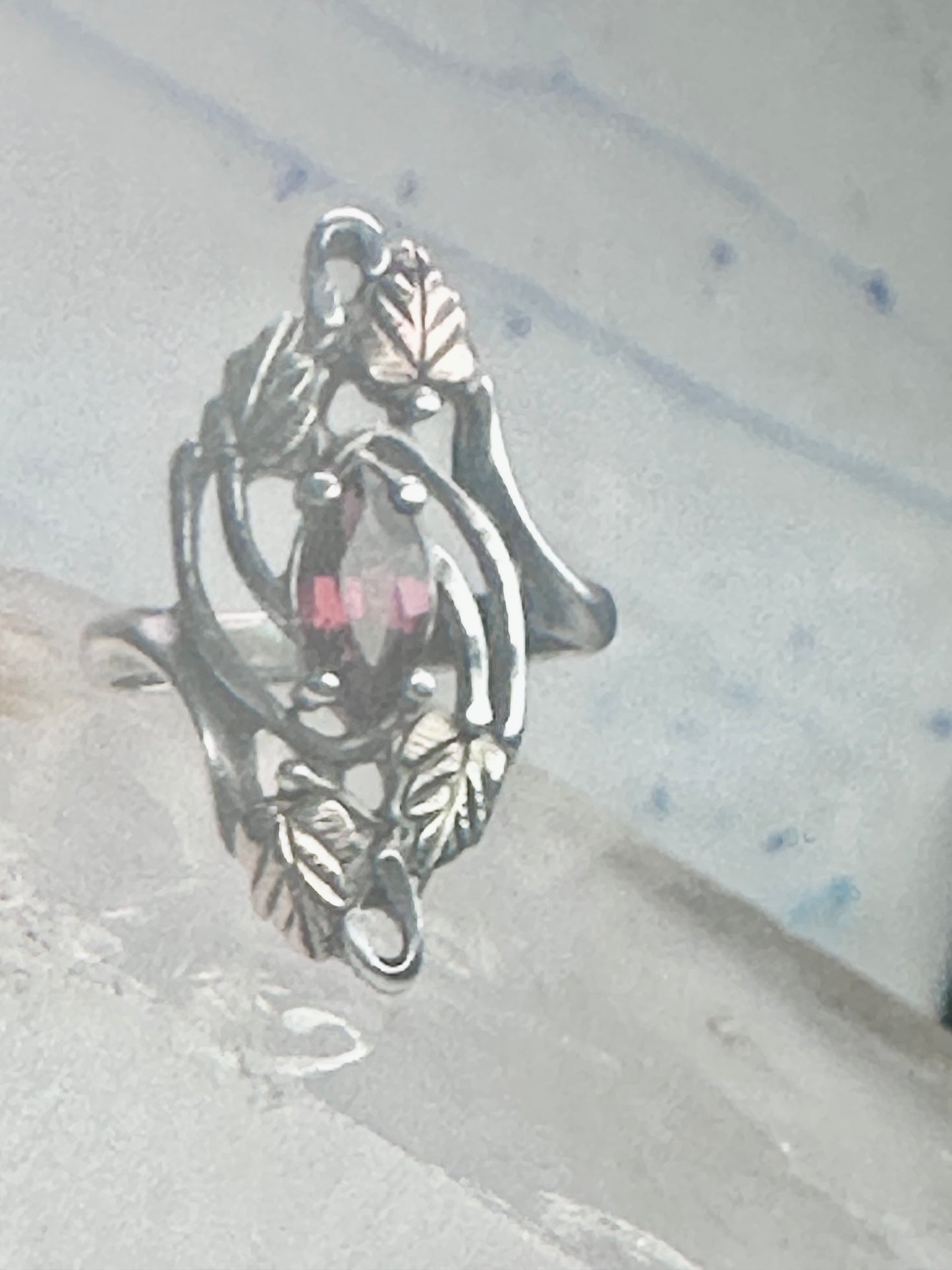 Long Black Hills Gold ring garnet leaves floral size 4.50 sterling silver women
