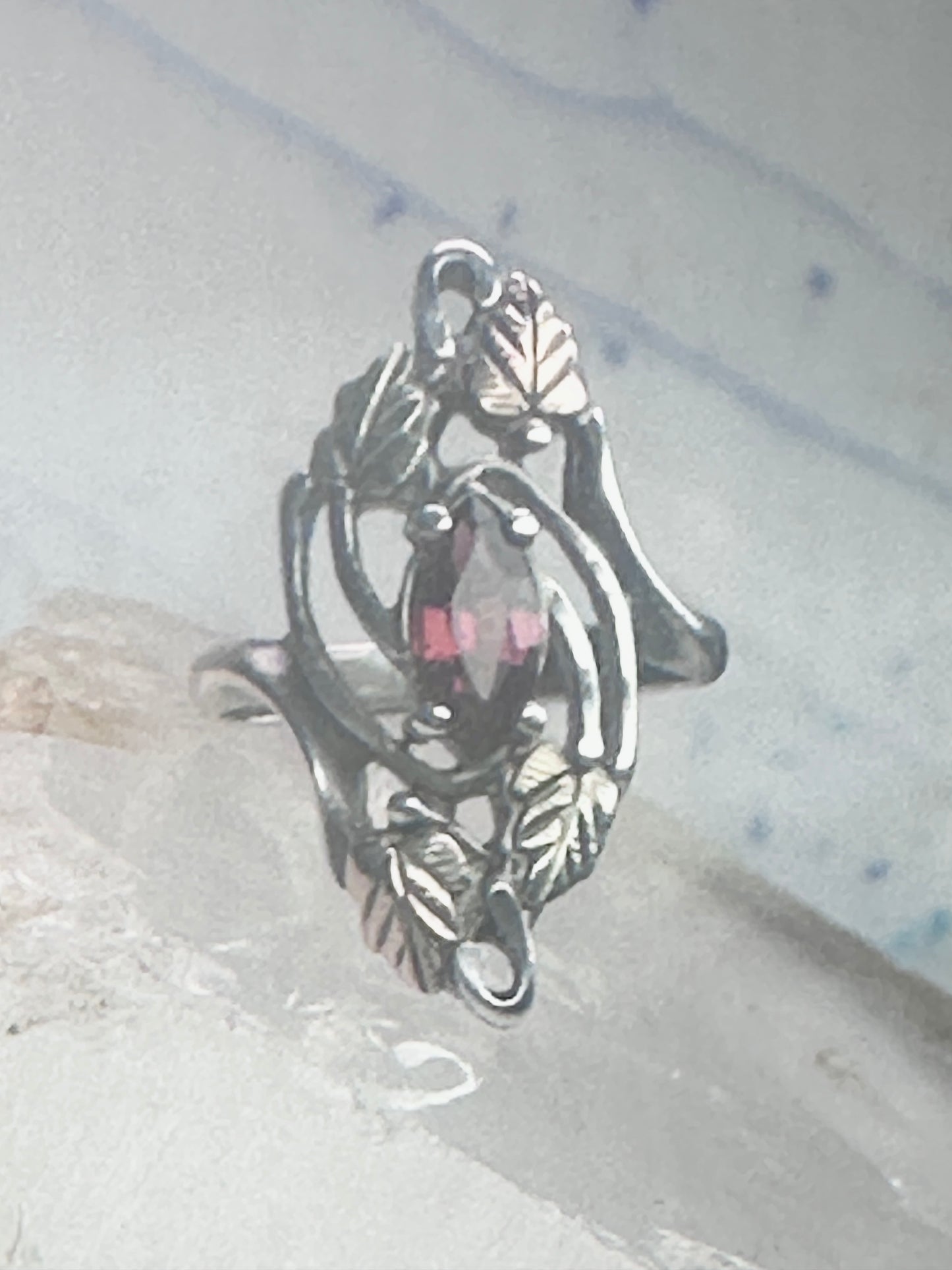 Long Black Hills Gold ring garnet leaves floral size 4.50 sterling silver women