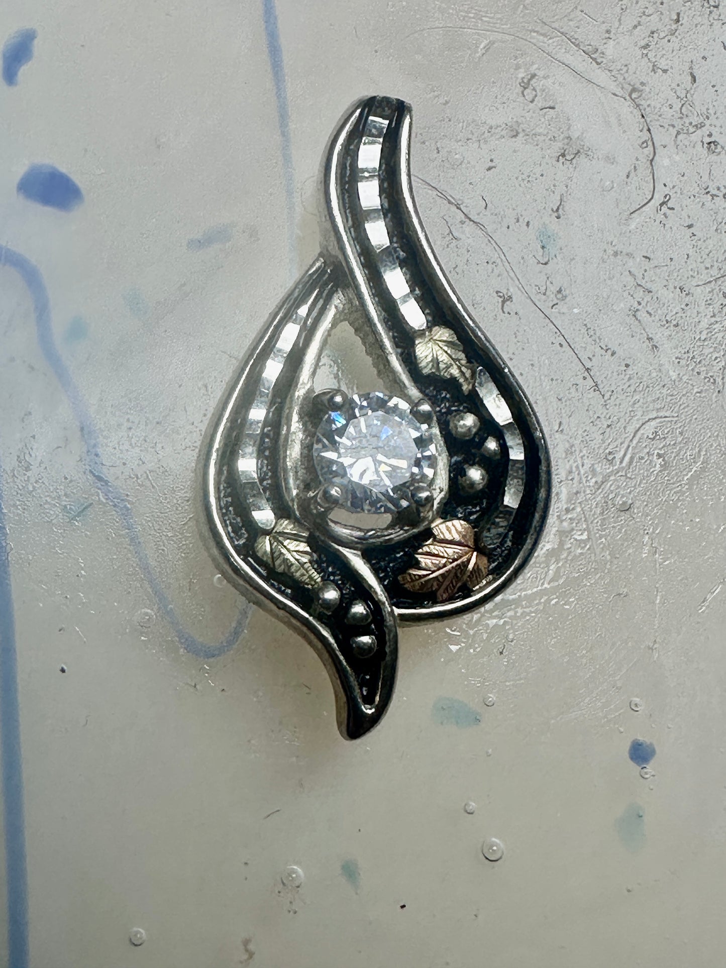 Black Hills Gold pendant CZ Floral leaves sterling silver women girls