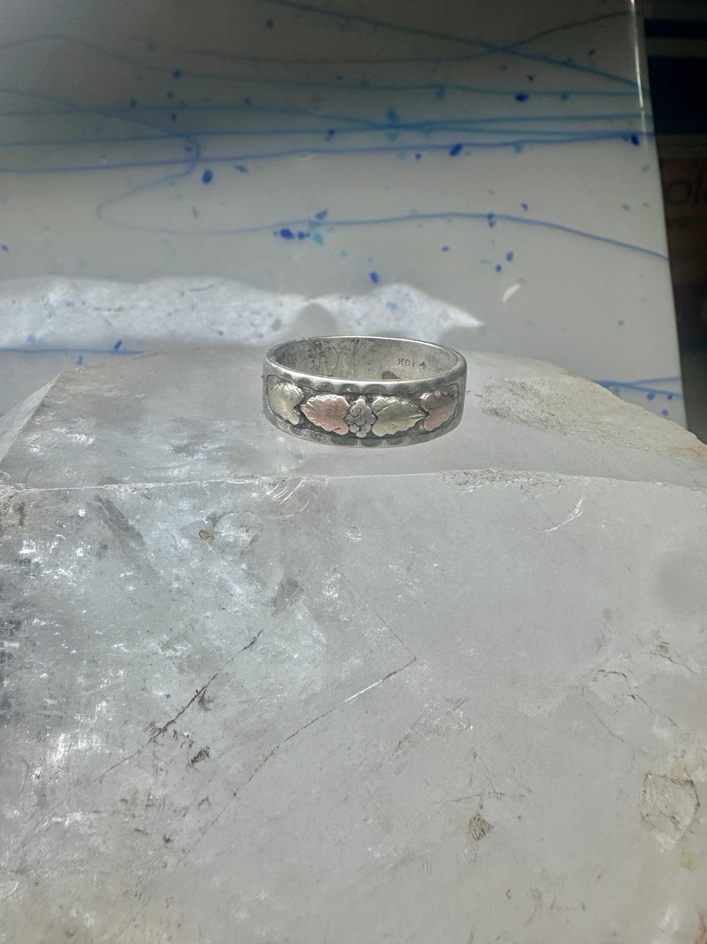 Black Hills Gold ring leaves floral wedding band size 12 sterling men women