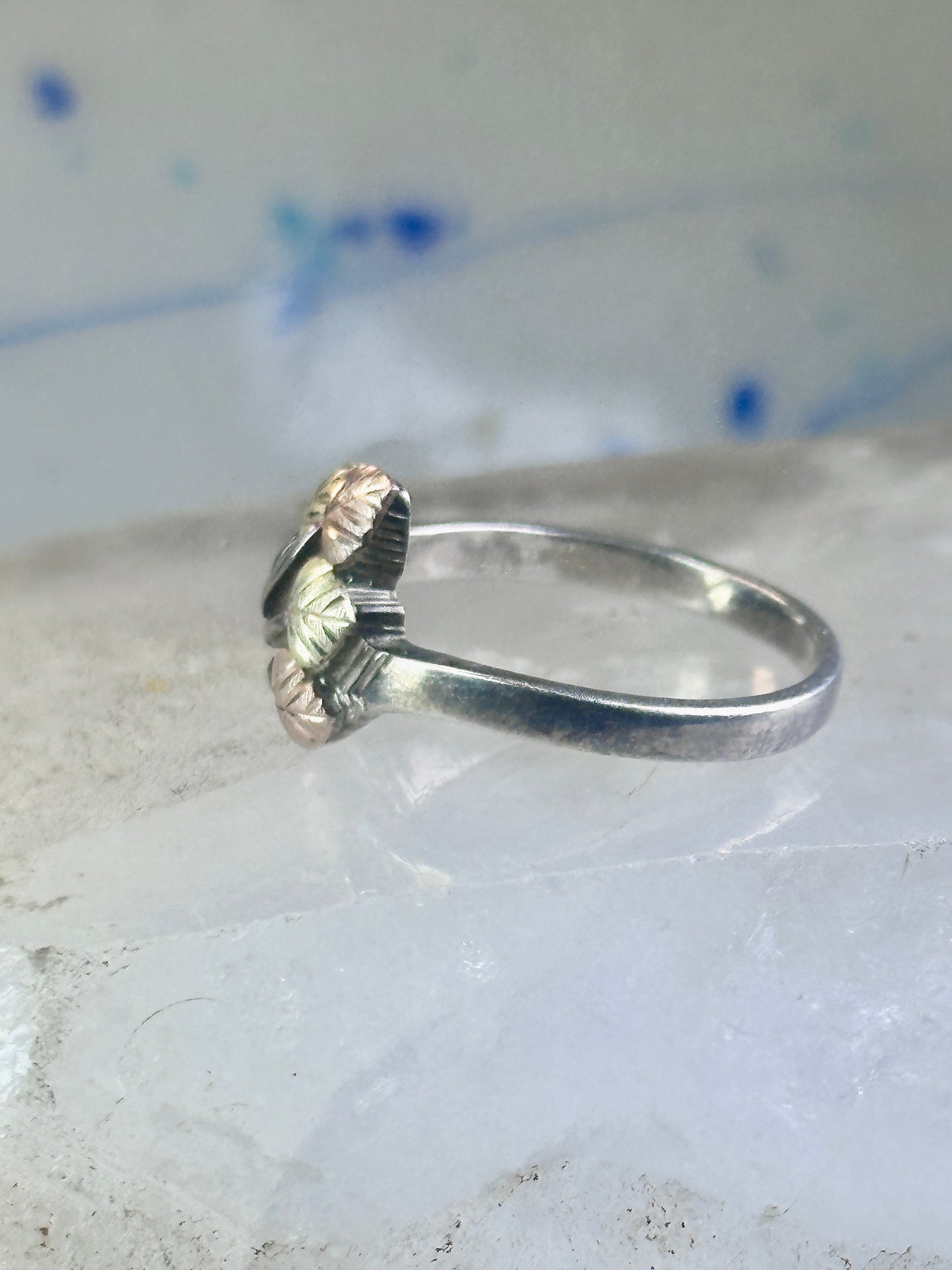 Black Hills Gold ring size 9 leaves floral band Sterling silver women girls