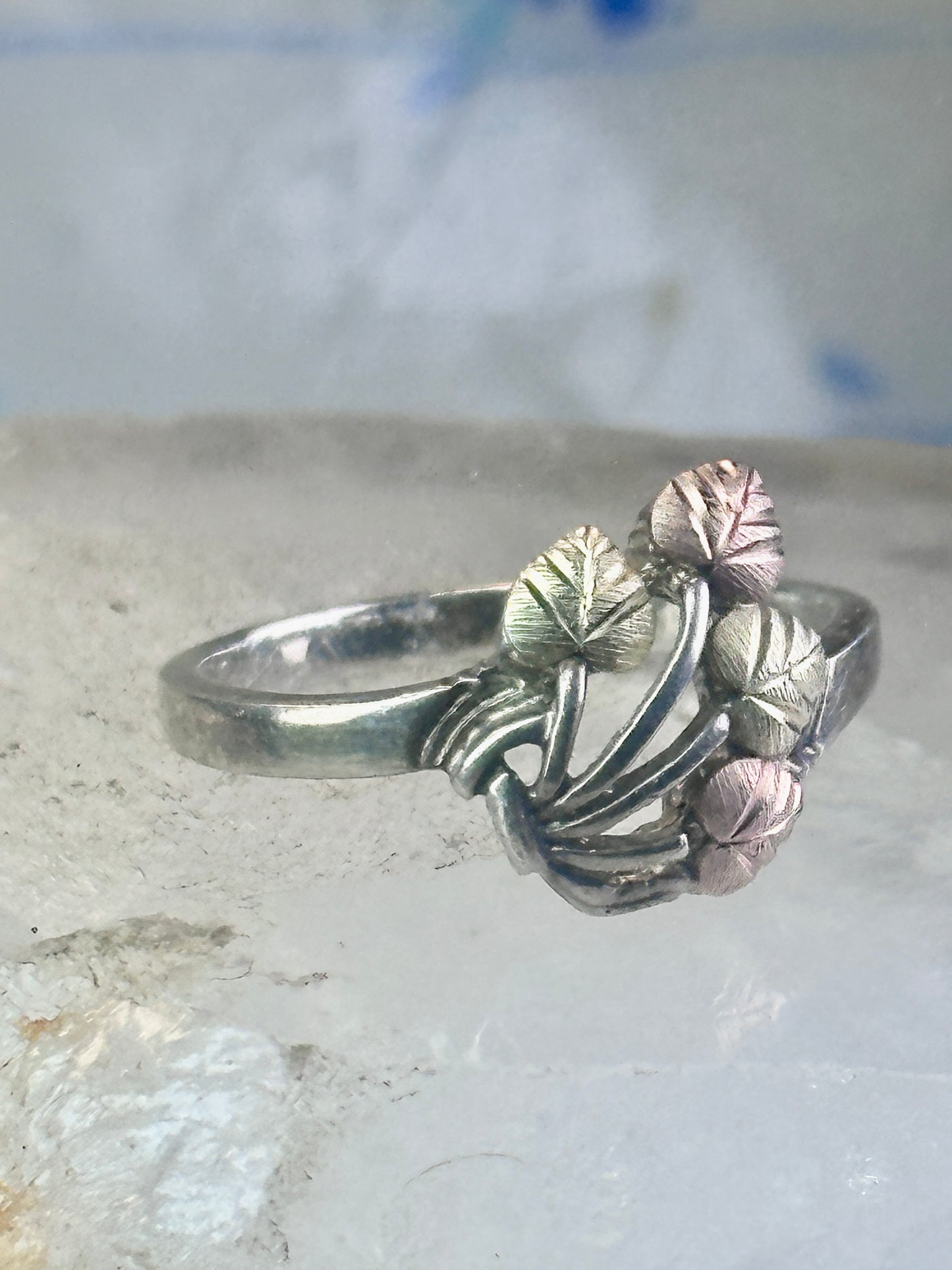 Black Hills Gold ring size 9 leaves floral band Sterling silver women girls