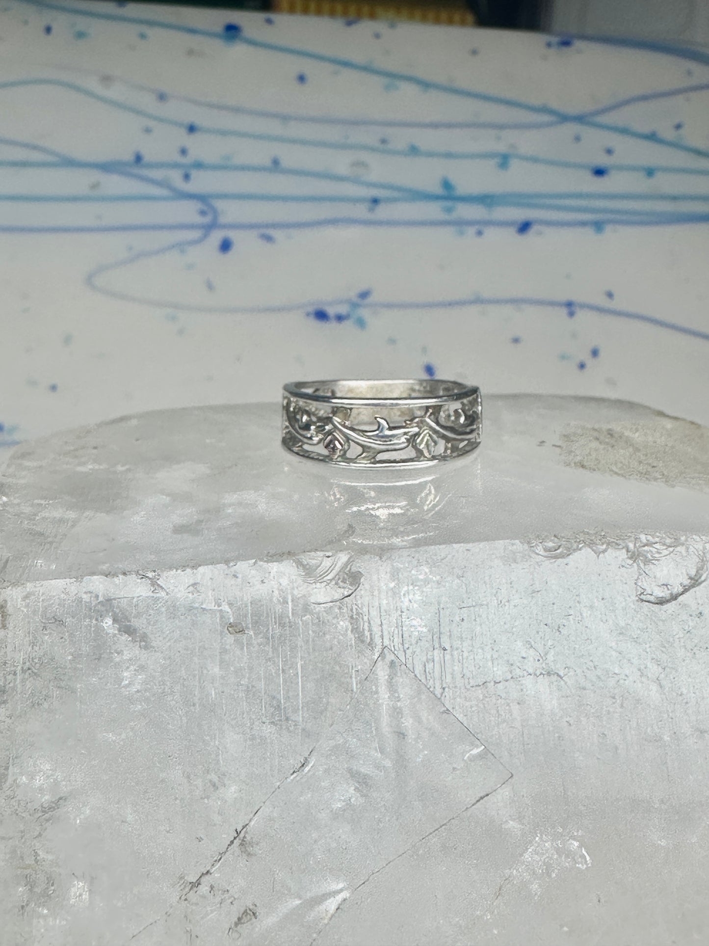Dolphin Black Hills Gold ring dolphins band size 7.75 sterling silver women