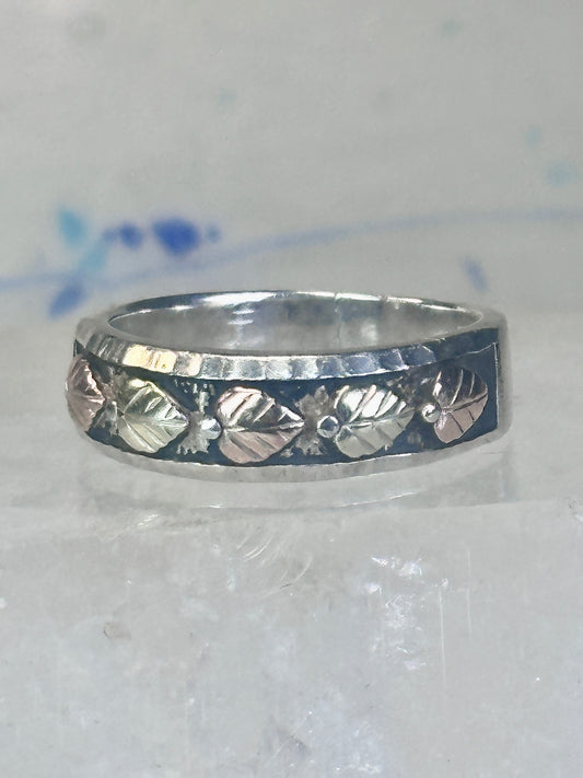 Black Hills Gold ring size 10 leaves floral band Sterling silver women