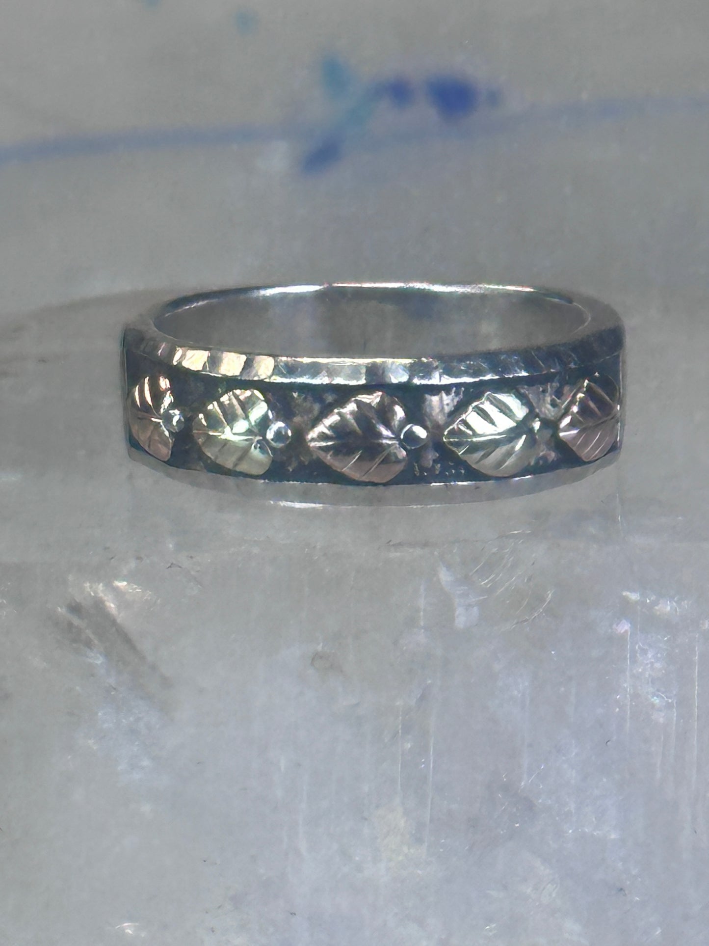 Black Hills Gold ring size 10 leaves floral band Sterling silver women