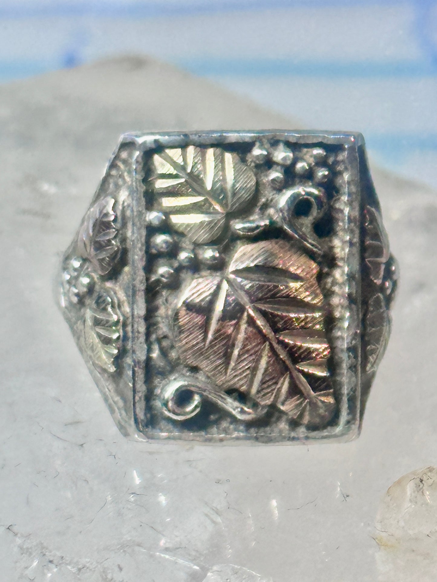 Black Hills Gold ring grape leaves size 9.5 pinky Sterling silver women men