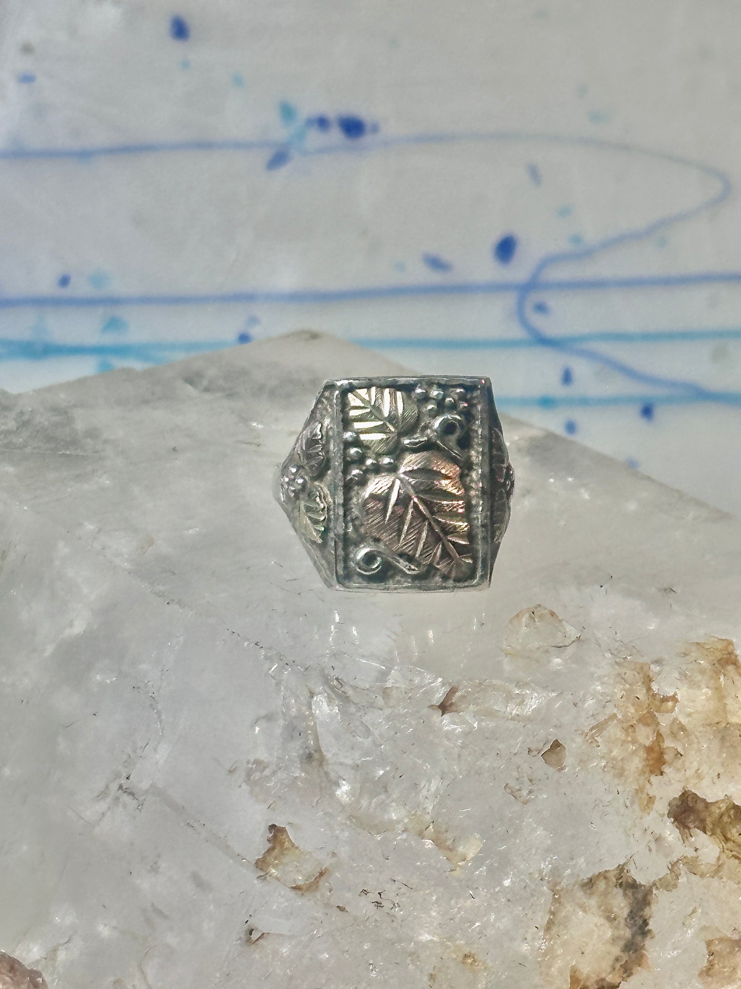 Black Hills Gold ring grape leaves size 9.5 pinky Sterling silver women men