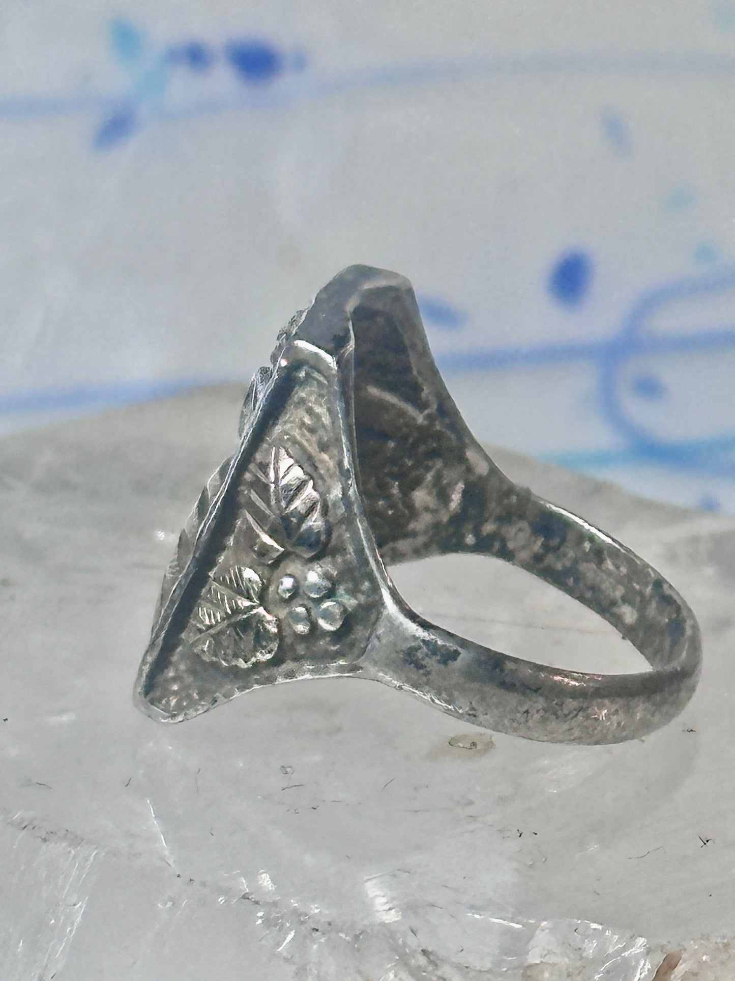 Black Hills Gold ring grape leaves size 9.5 pinky Sterling silver women men