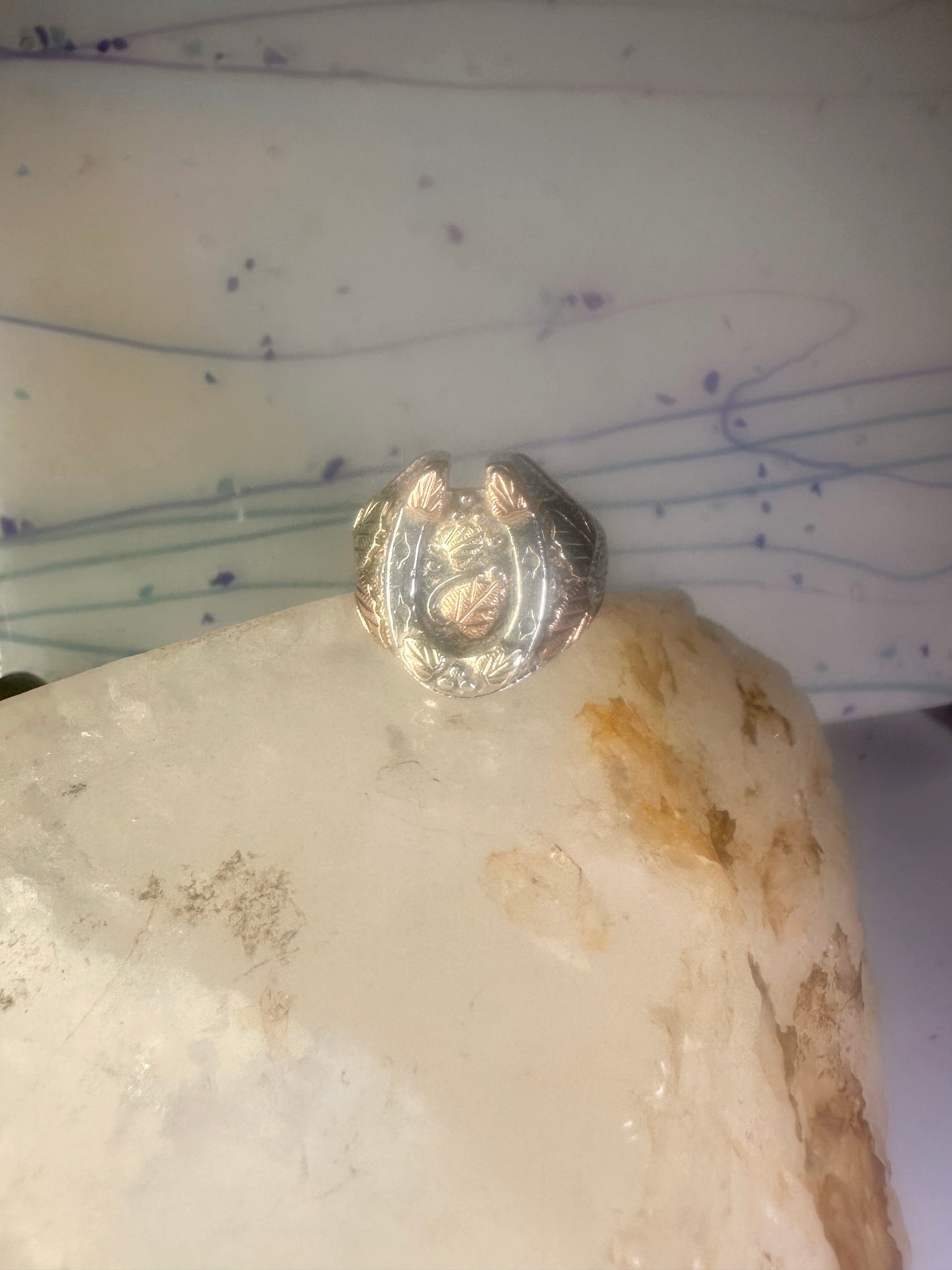 Black Hills Gold ring horseshoe band leaves good luck size 8.25 sterling silver women men