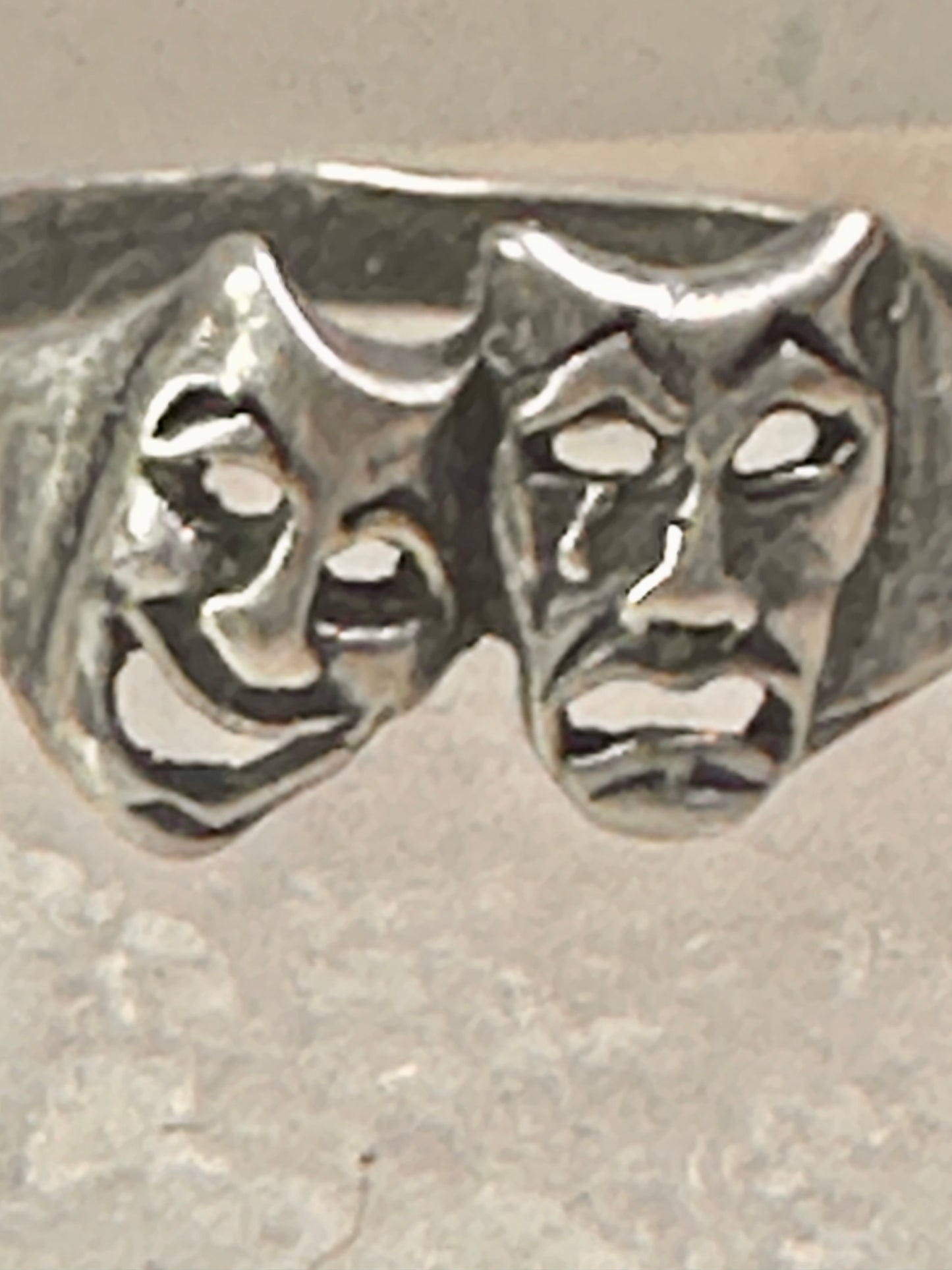 Comic tragic ring comedy tragedy band theater actress size 6.50 sterling silver women