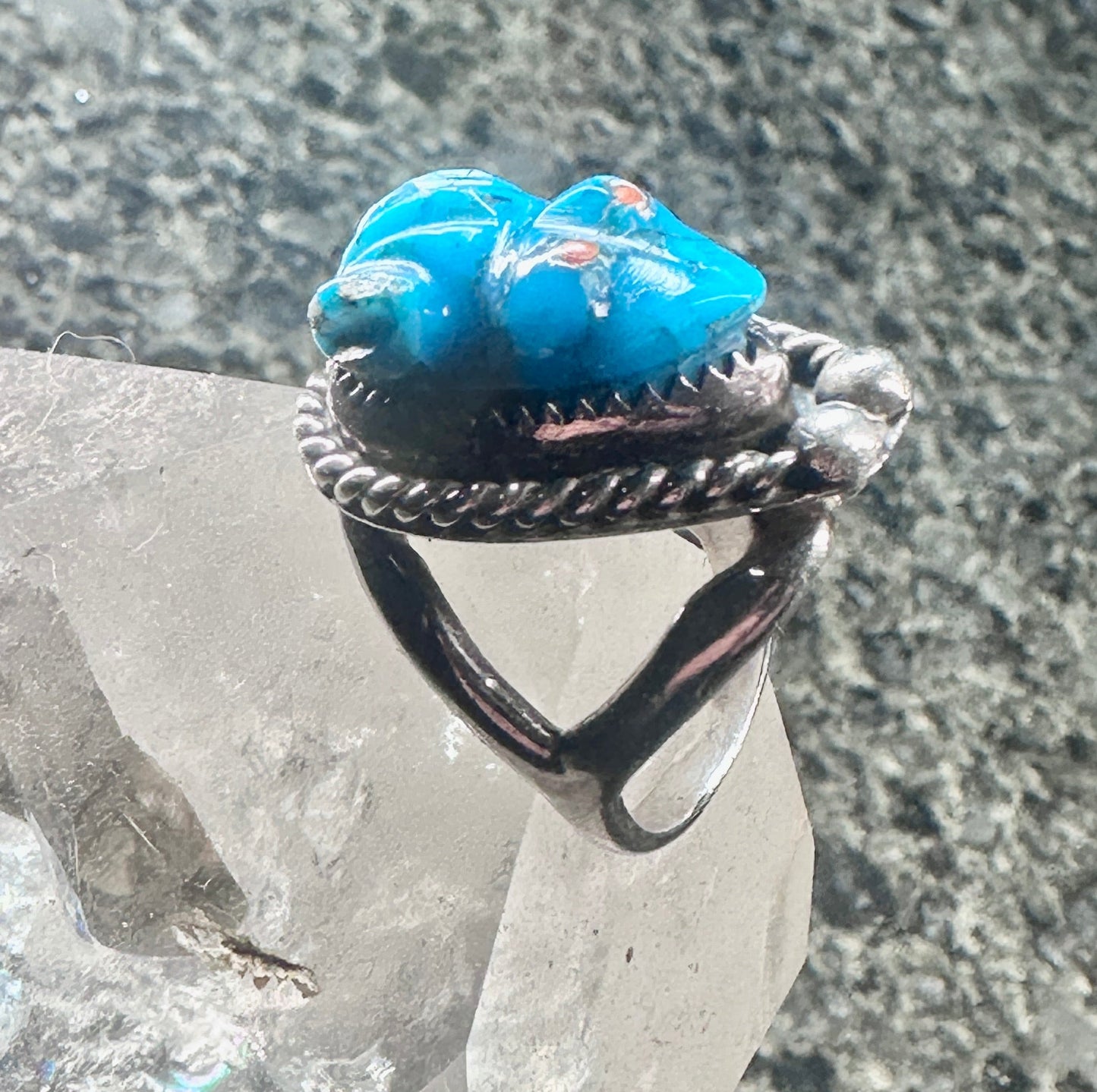 Carved Frog ring coral Inlaid eyes size 5.75 pinky Sterling silver women girls