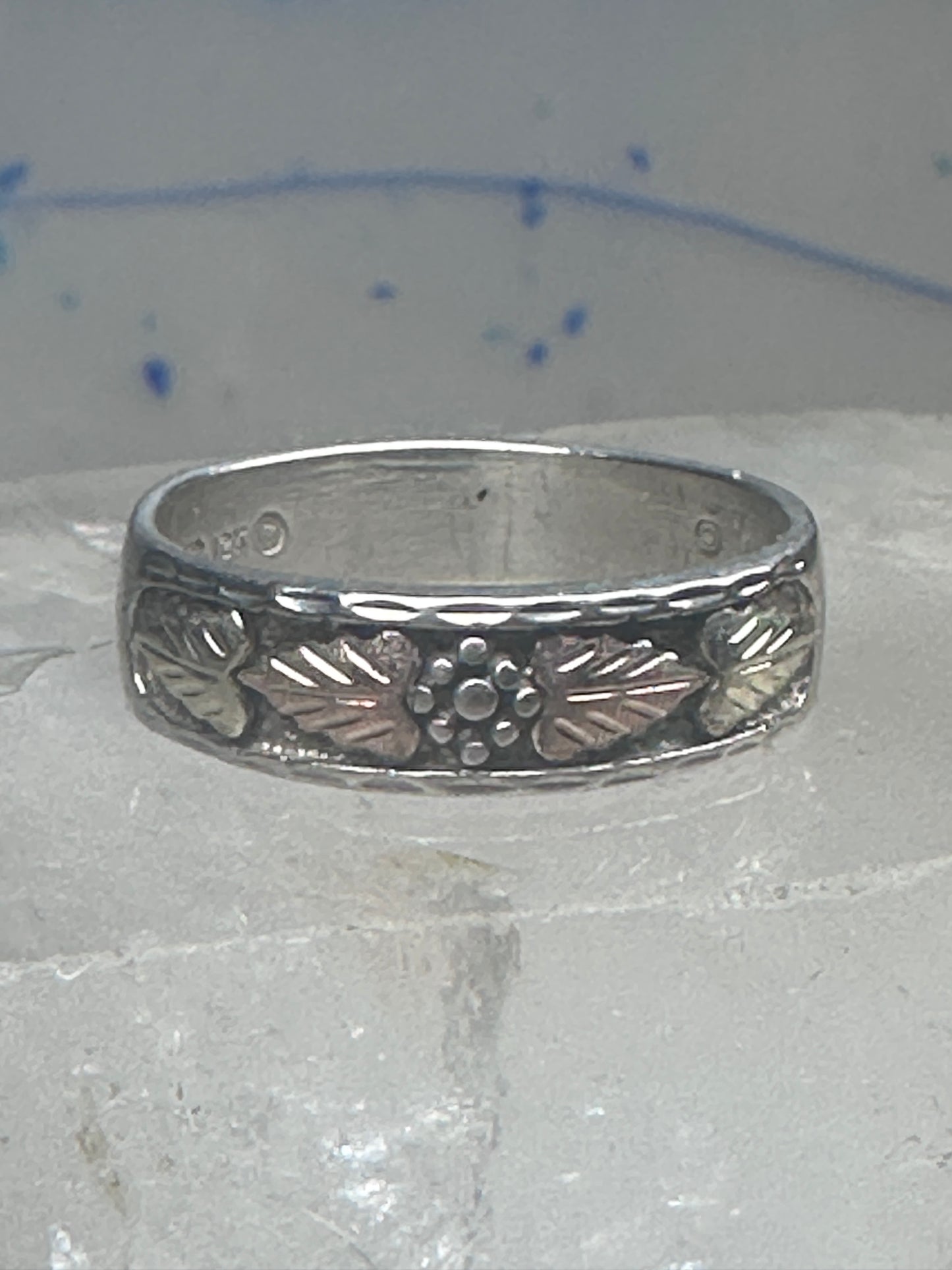 Black Hills Gold ring leaves wedding band size 12 sterling silver women men